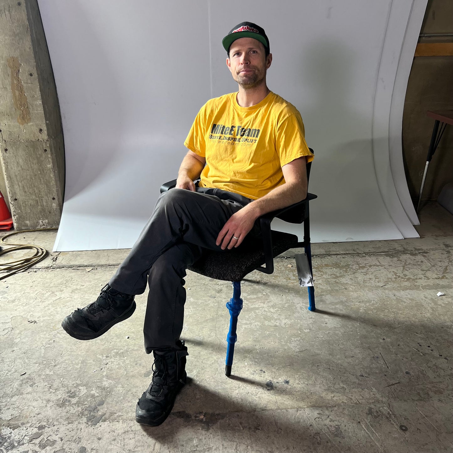 SITONIT SEATING (3 PACK) Office Chair Sz 23.5” W x 35” L x 19” H, Brown A130