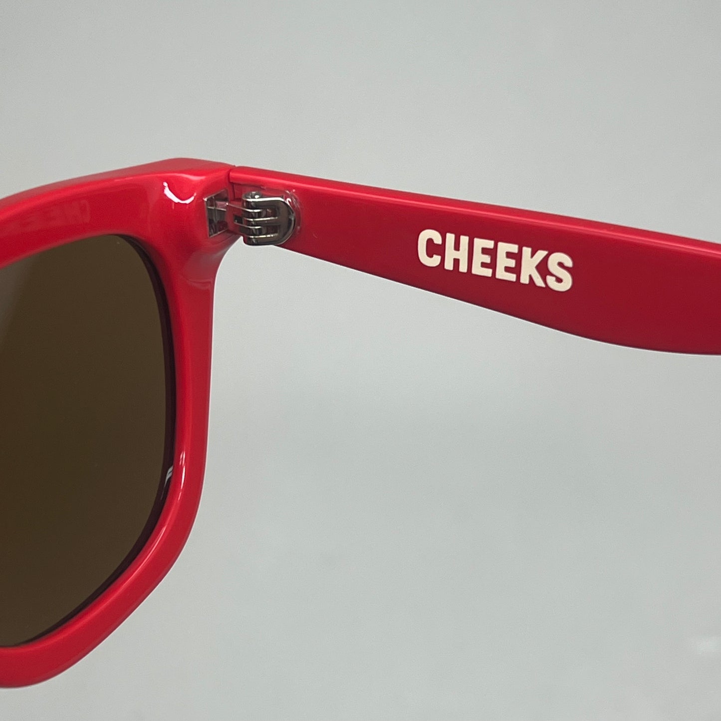 FRIDA MAE CHEEK Acetate Square Polarized Lens Sunglasses Red SUN-SQUARE-RED