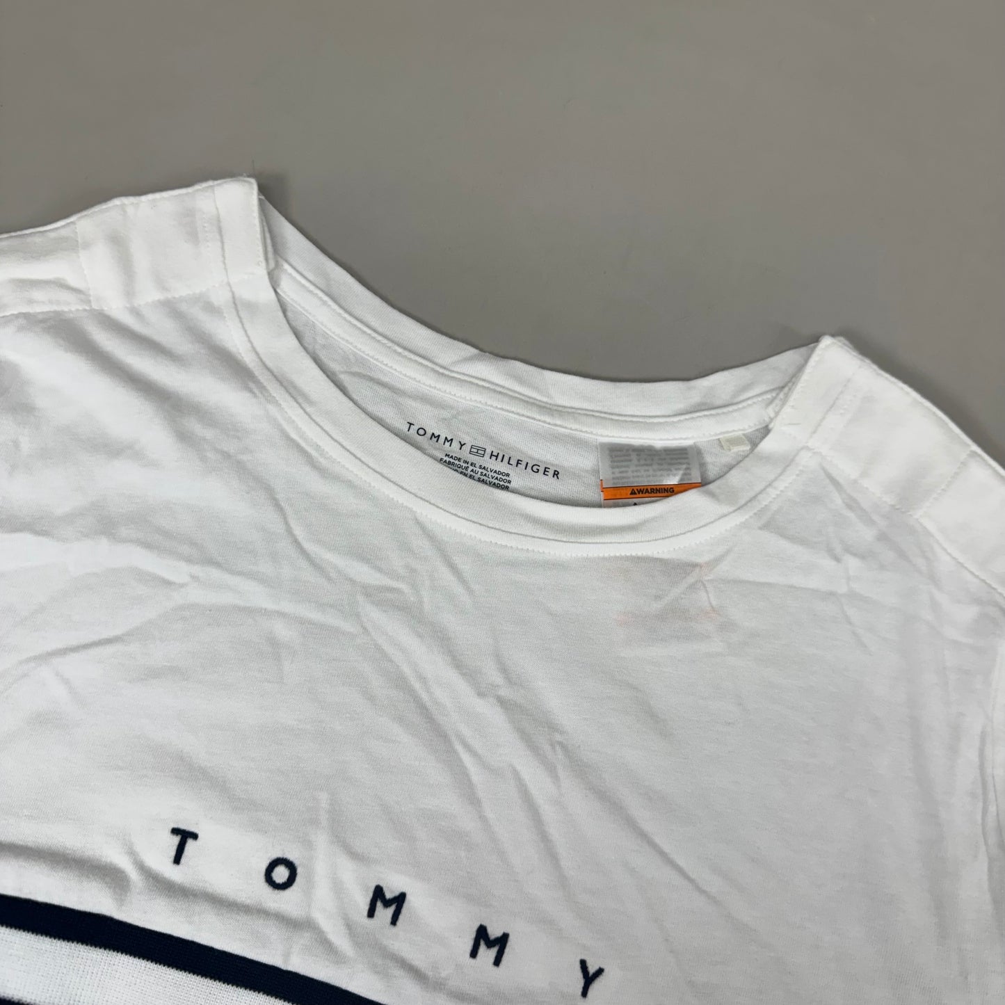 TOMMY HILFIGER Adaptive Short Sleeve Magnet Button T-Shirt White Women's SZ L Signature Stripe (New Other)