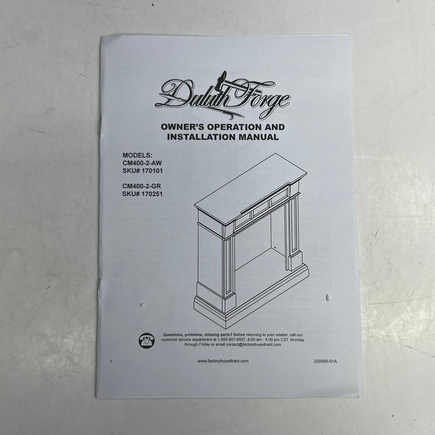 DULUTH FORGE Dual Fuel Ventless Gas Fireplace, With Mantel - 32,000 BTU White Finish CM400-2-AW