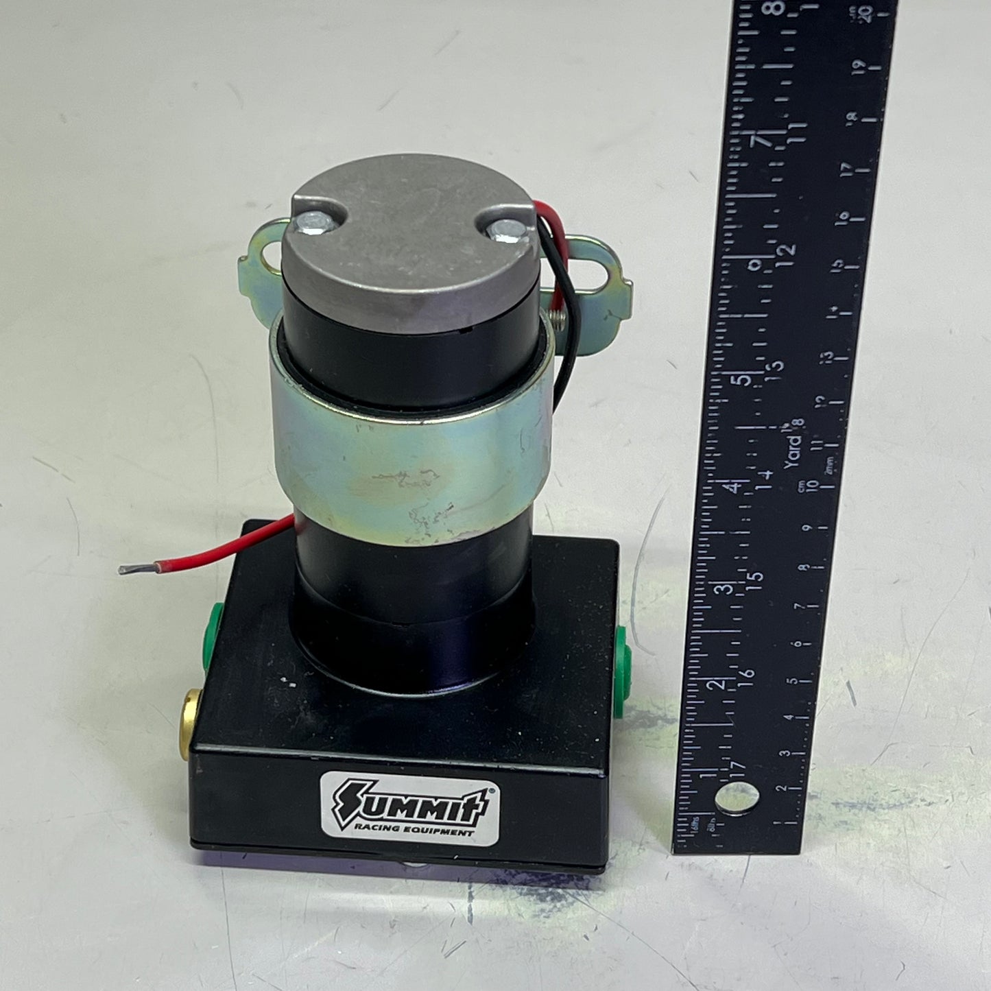SUMMIT Racing Electric Fuel Pumps Electric Eternal 16 PSI 12V SUM-G3136-17