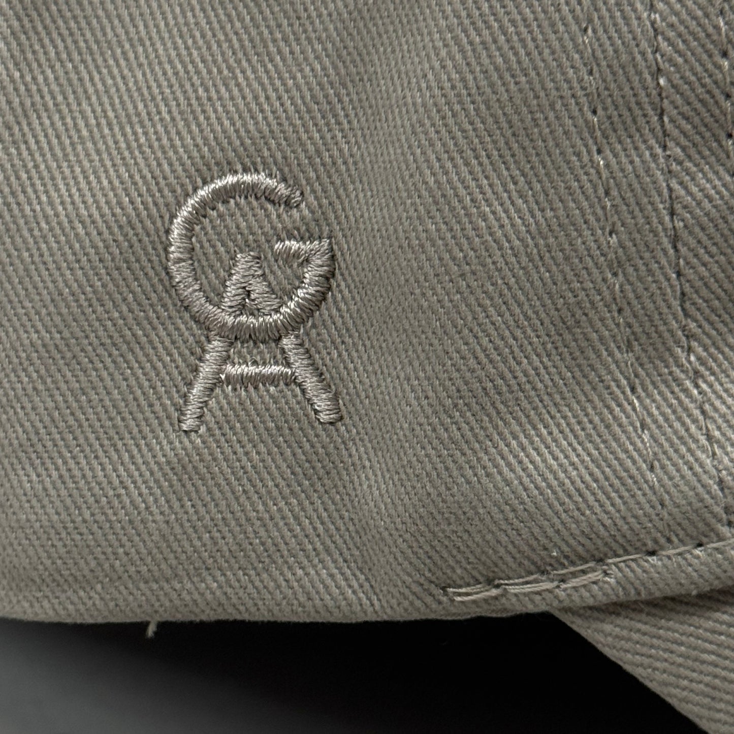 GOOD AMERICAN American Icon Low-Profile Dad Hat Khaki005