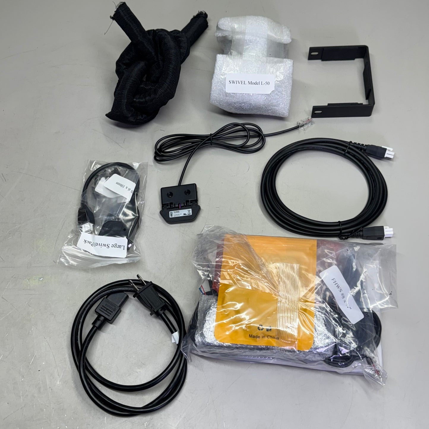 NEXUS 21 (3 BOXES) Pop-Up TV Lift w/ Manual Swivel – For Up To 60″ TV L-50ENS