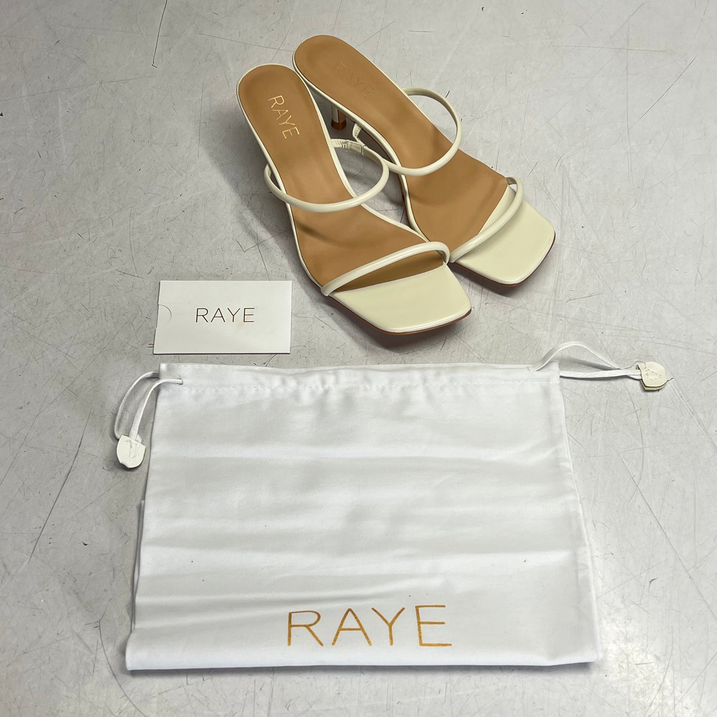 RAYE Rene Sandal Leather Slip-on Kitten Heel Women's Sz 9 Crème (As-Is)