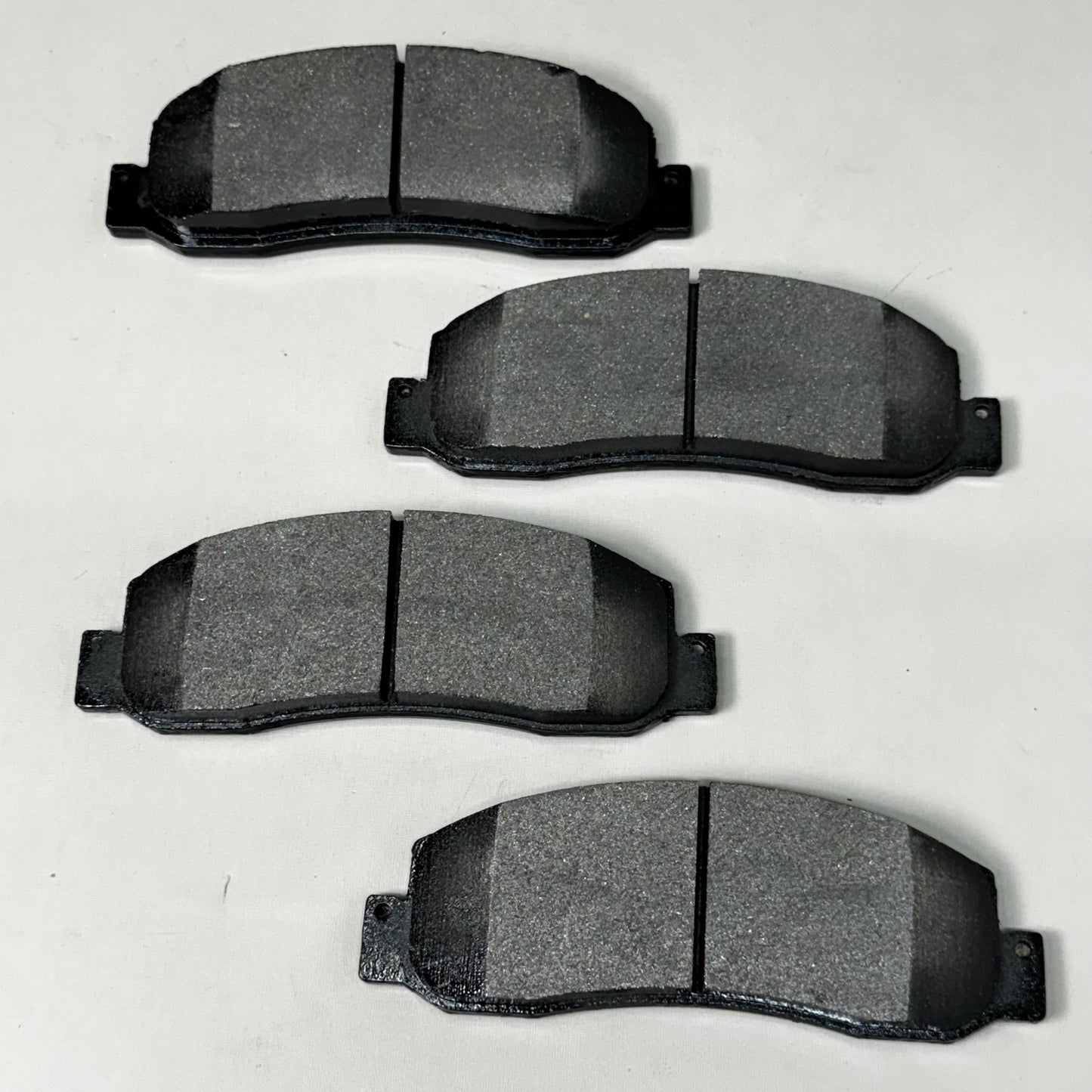 WAGNER SD SevereDuty Disc Brake Pad Set 7" x 2 1/2" Black SX1069