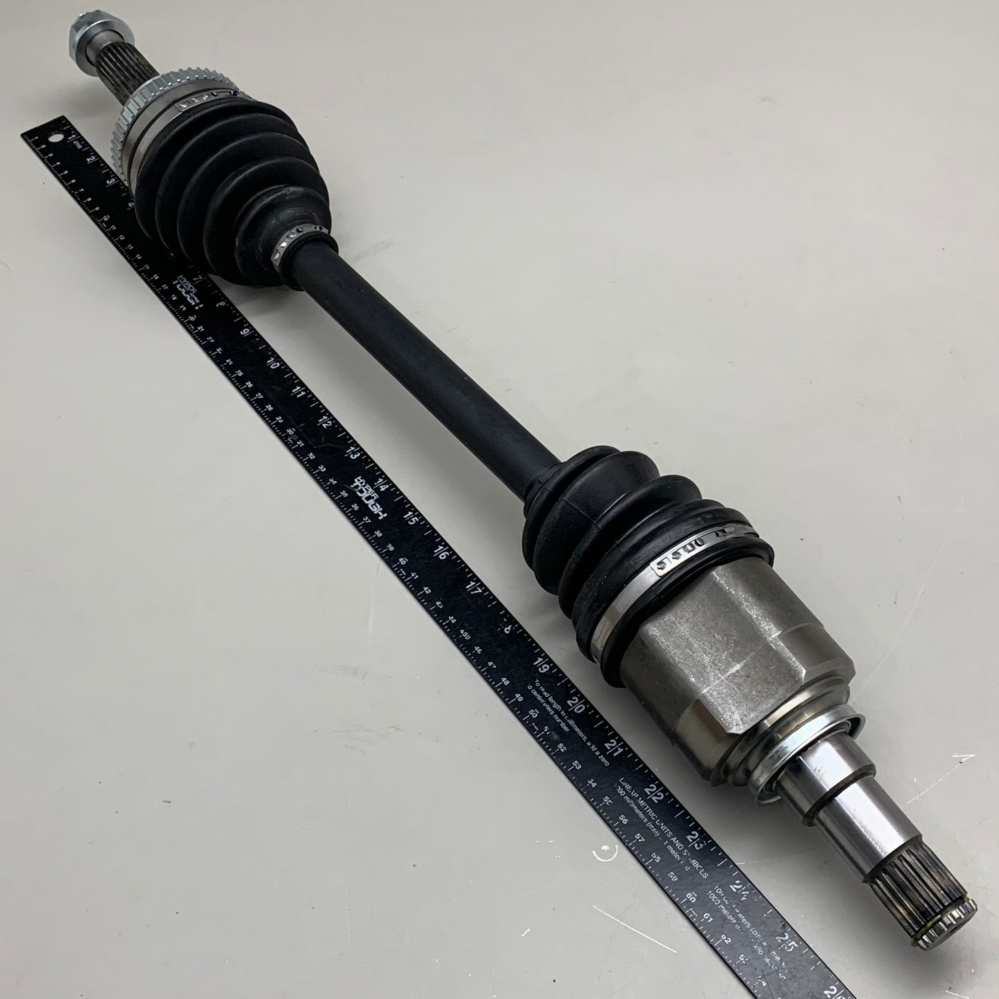 NAPA CV Drive Axle Grooved 20 Spline 25.47" for Pontiac & Toyota 94-4029