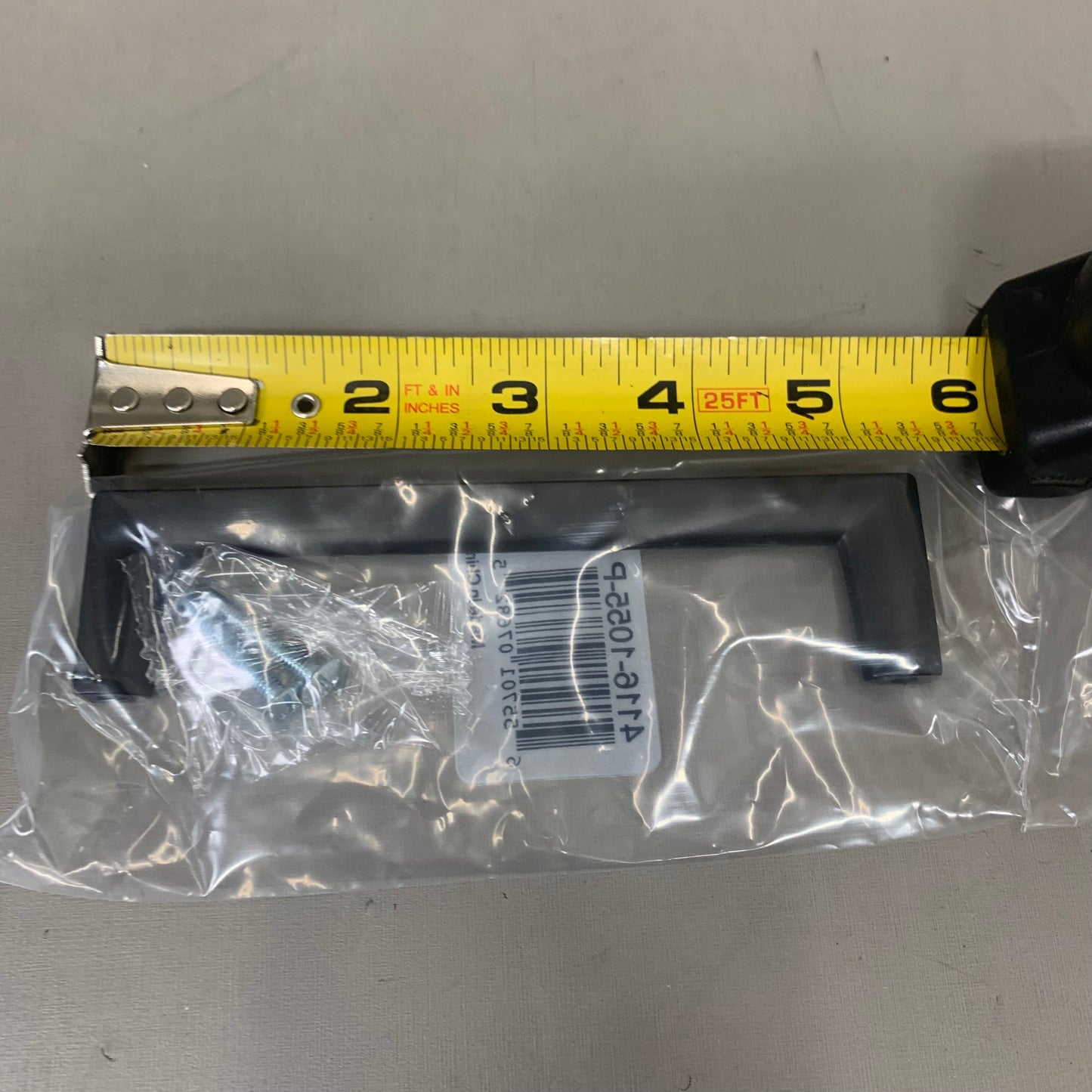 BERENSON (10 Pack) Metro Cabinet Handles 6.16"x7/16"x1.37" Black 4116-1055-P