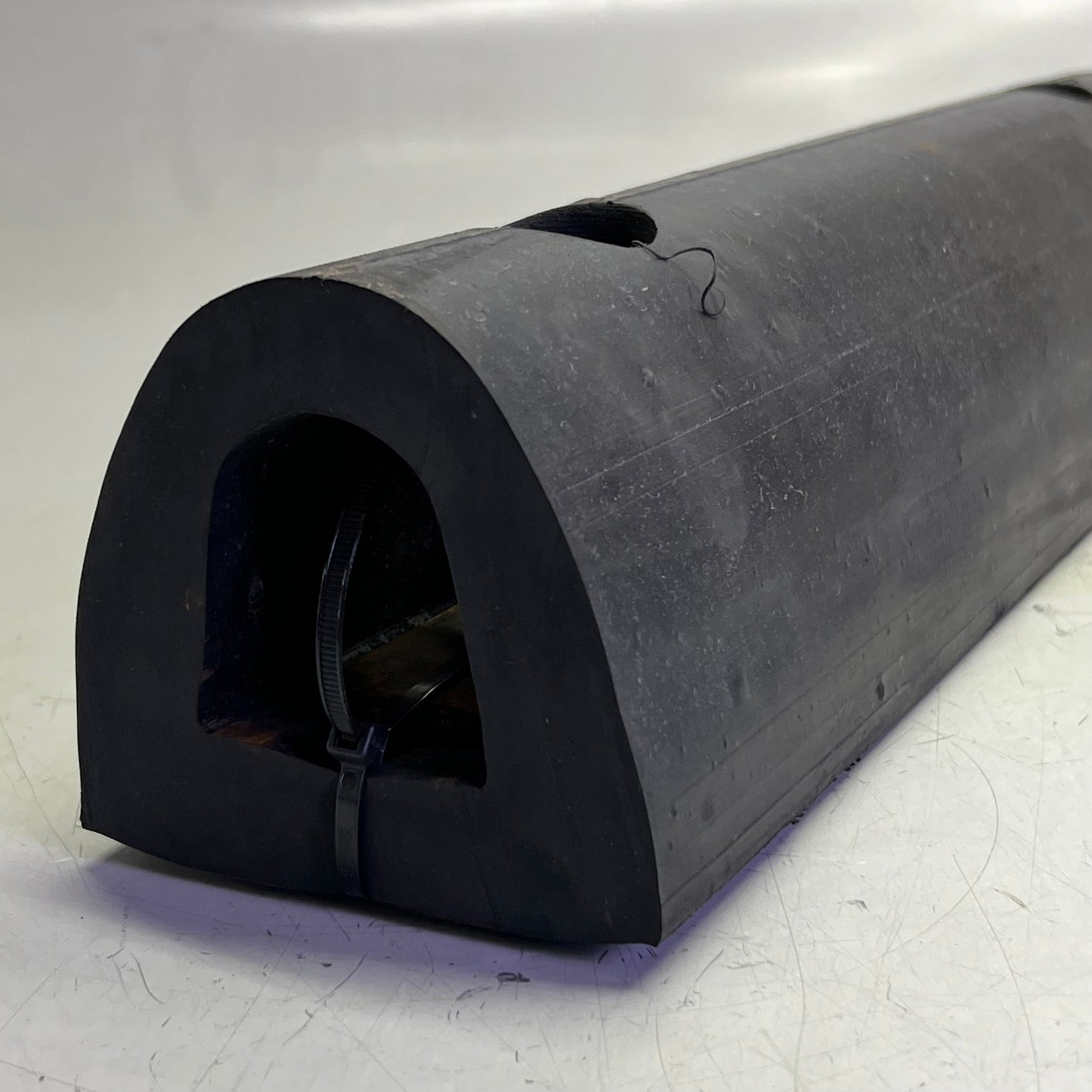 Dock Bumper Solid Rubber Sz 18"L x 4"W x 4"H