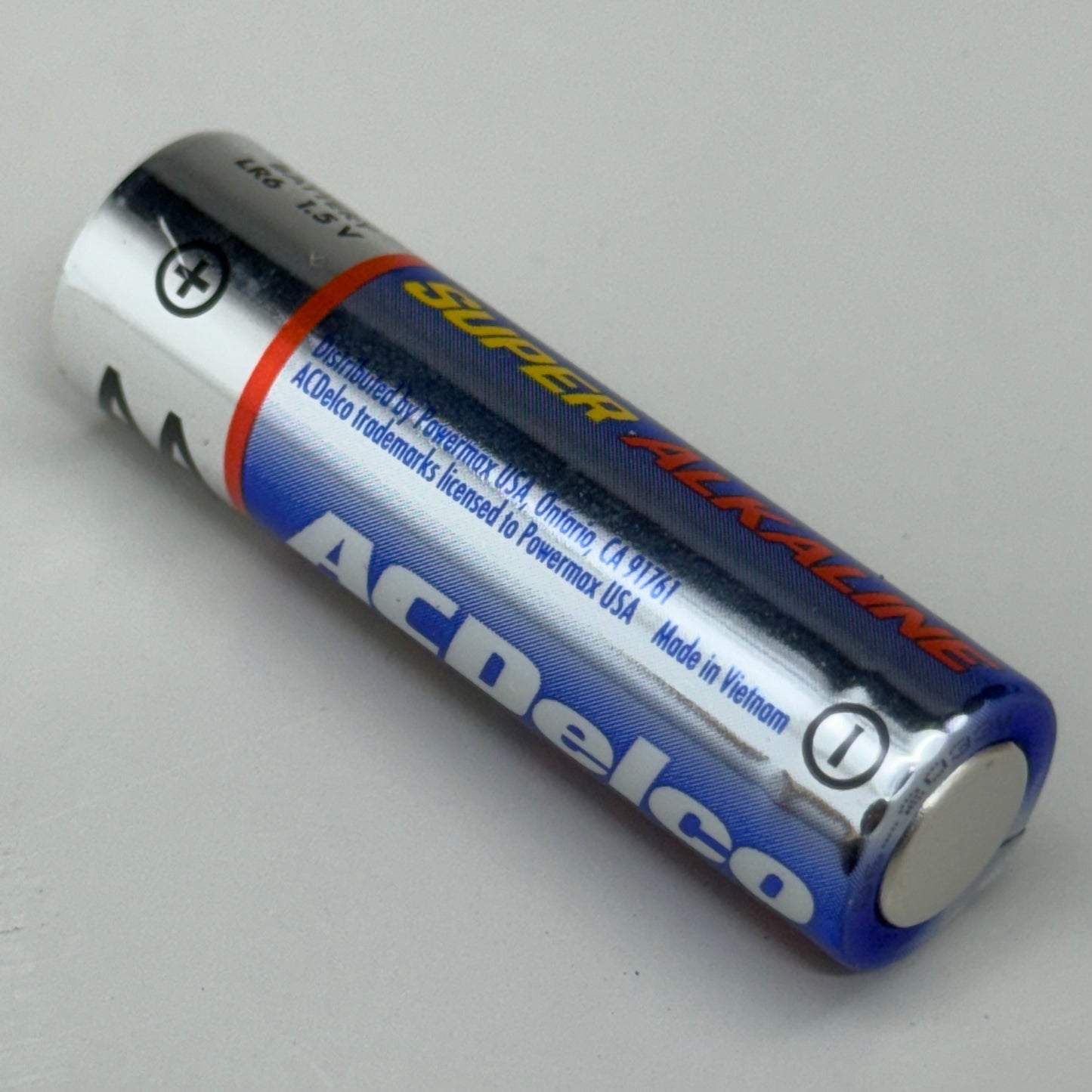 ACDELCO 5PK of 5 Alkaline Batteries AA 2”Lx1/2”W Gray and Blue