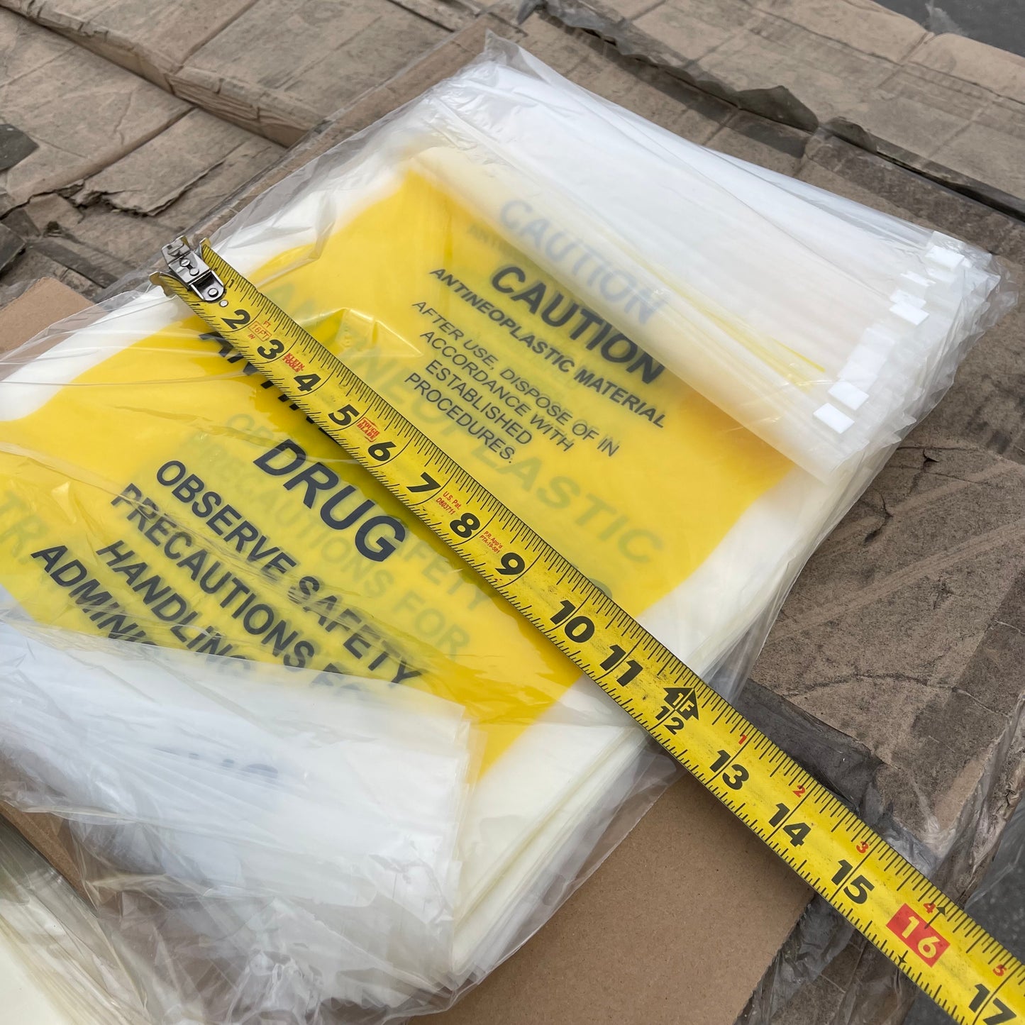 ZA@ Pallet of Plastic Ziplock Slider Bags with Antineoplastic Drug Label 12"x15" (BAGS ONLY)