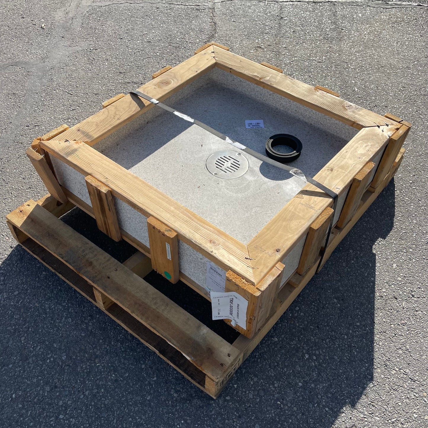 ZA@ Pallet of ACORN ENGINEERING Terrazzo Reduced Height Mop Sink 30”x30”x6” TRH-303006 (AS-IS)