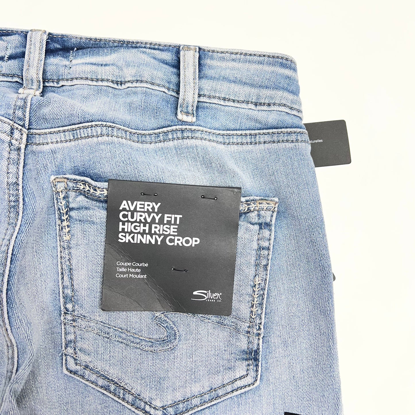 SILVER JEANS CO Avery Curvy Fit High Rise Skinny Crop Women's Sz 32/26 Indigo