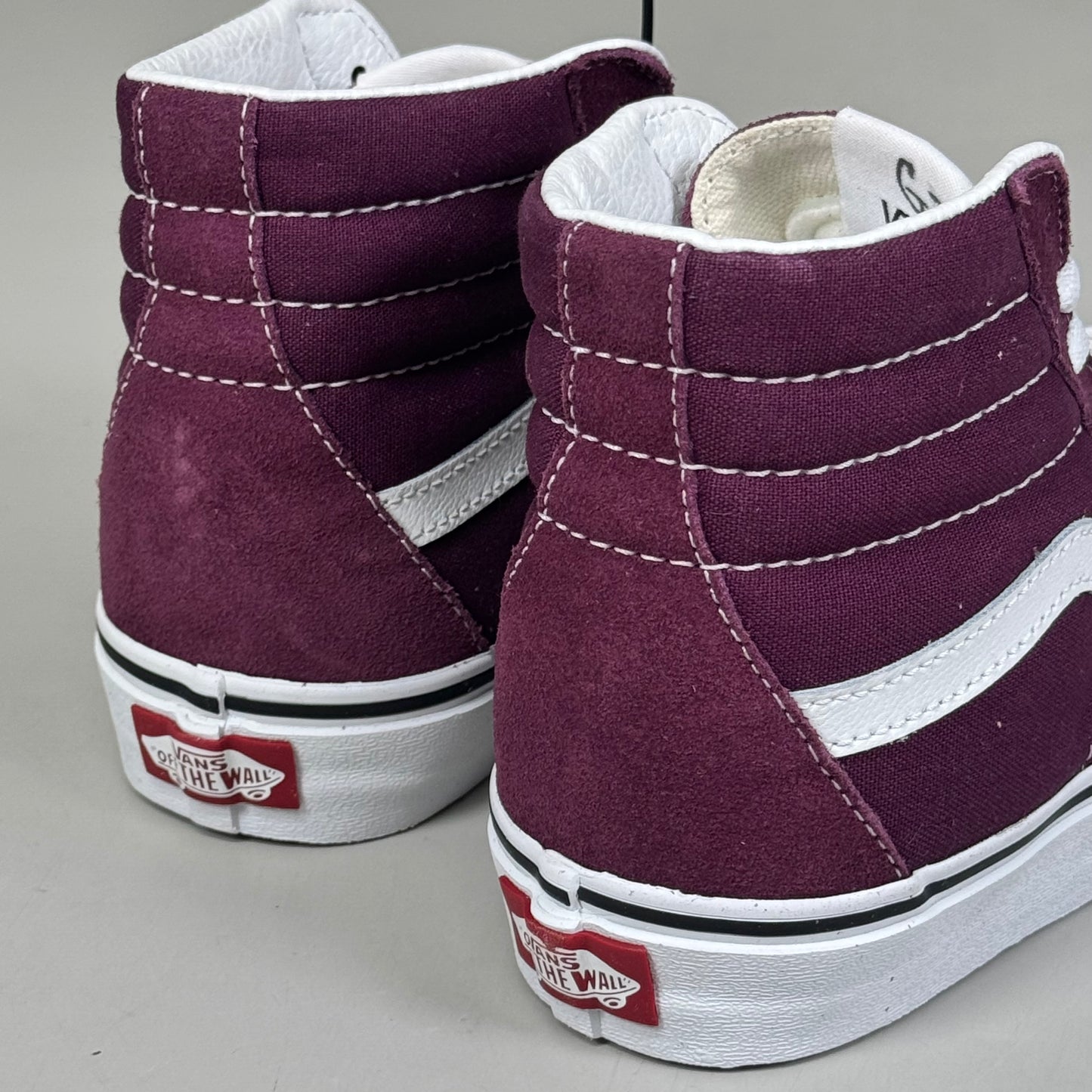 VANS Classic Sk8-Hi Shoe Canvas Upper Men's SZ 3.5 Women's Sz 5 Burgundy Purple