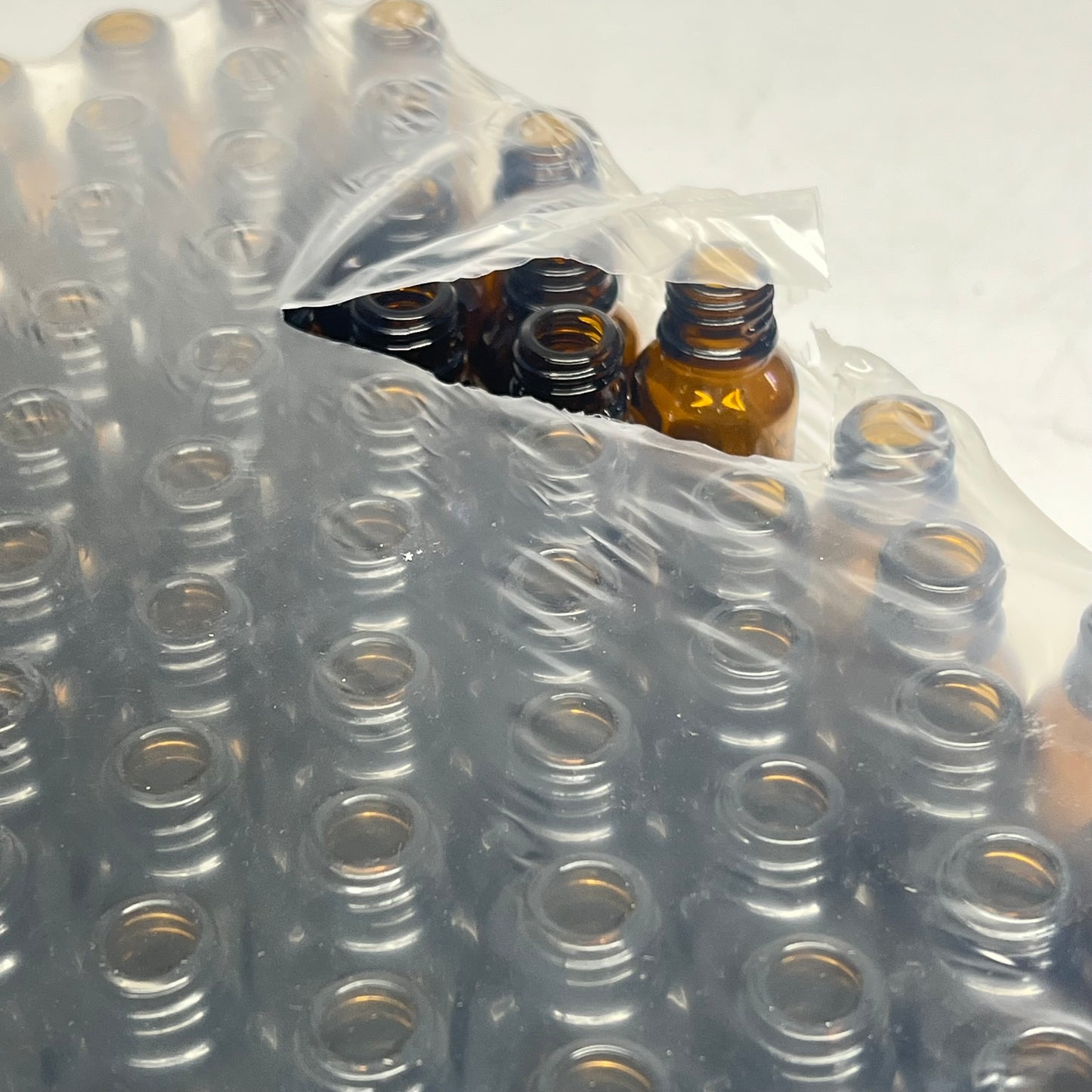 ZA@ P & P INTERNATIONAL (468 PACK) Glass Bottles (NO LIDS) 13ml 18/415 Mouth Amber