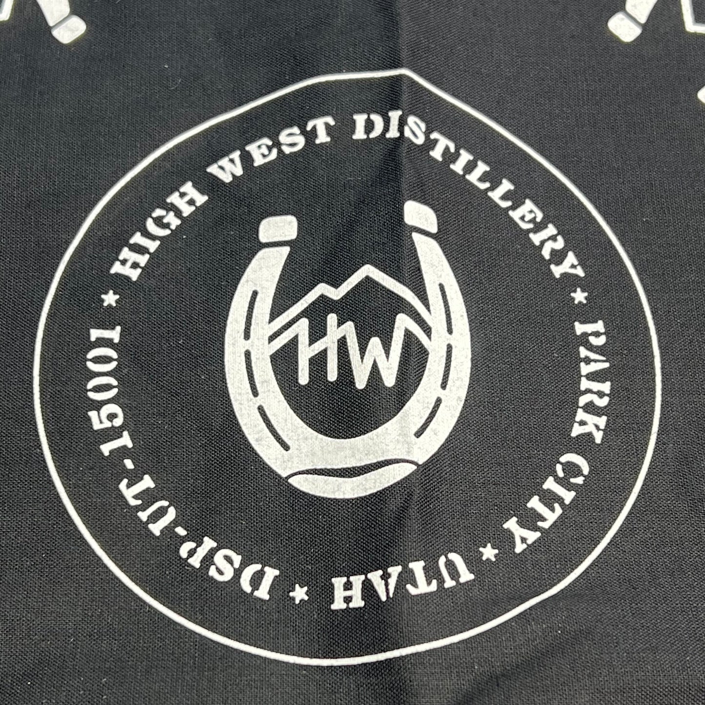 HIGH WEST DISTILIERY (4 PIECE SET) Park City Utah Bandana W/ Pins 21"x21"