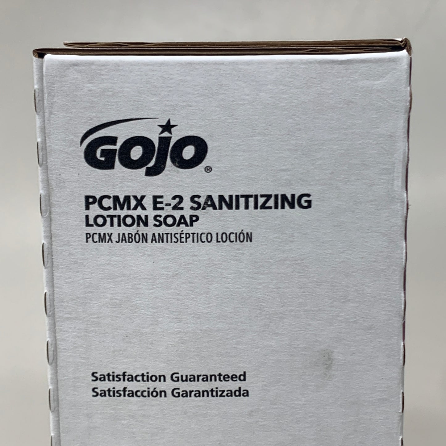 GOJO (4 PACK) PCMX E-2 Sanitizing Lotion Soap Refill 67 fl oz 2000 ml 7581-02