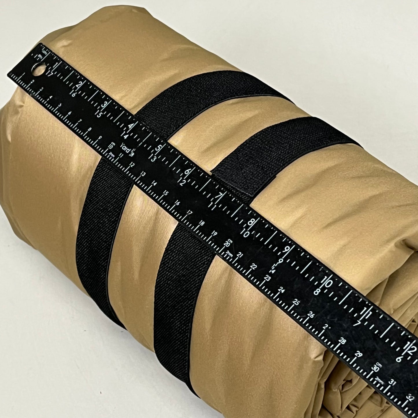 WORLD FAMOUS SPORTS Self Inflating 1" Air Pad w/ Stuff Sack 72"x20"x1" Tan 980