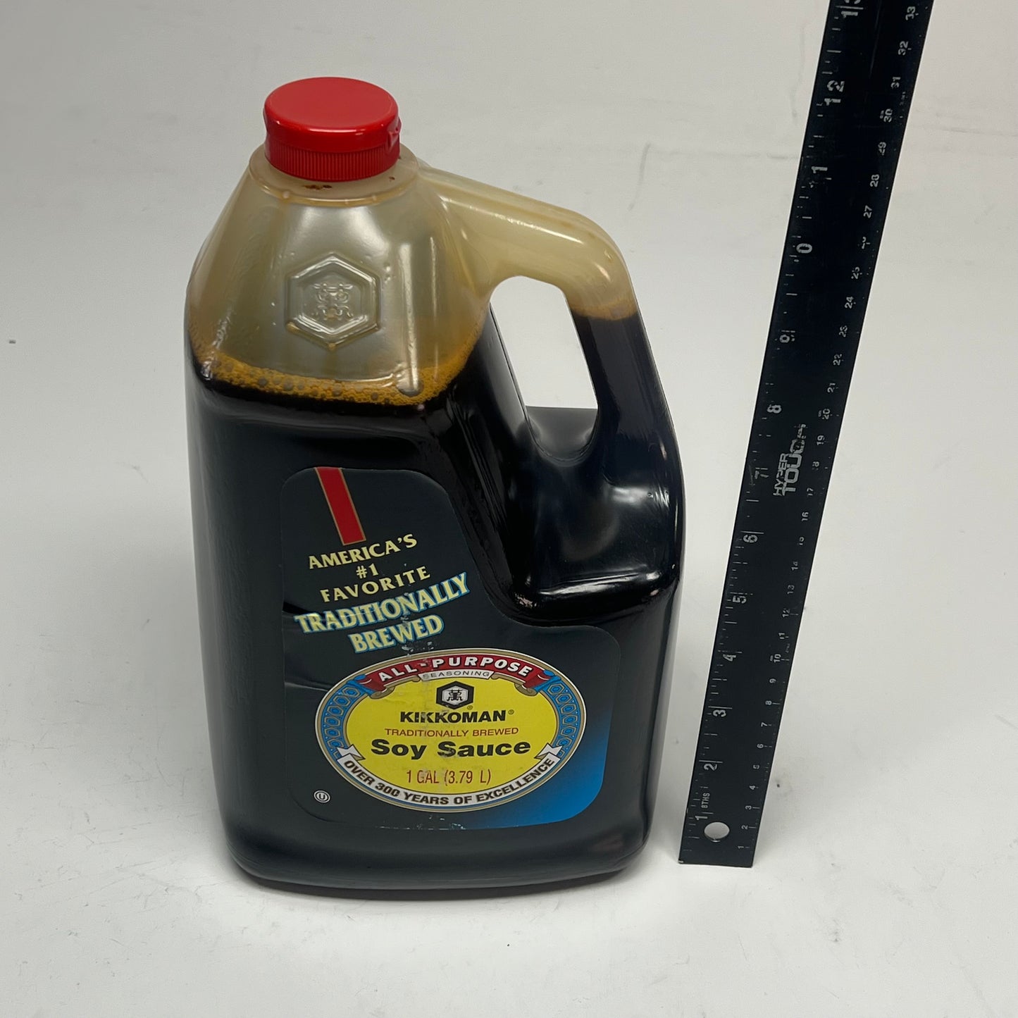 ZA@ KIKKOMAN All Purpose Traditionally Brewed Soy Sauce  1 Gal 253 Servings BB 04/|28