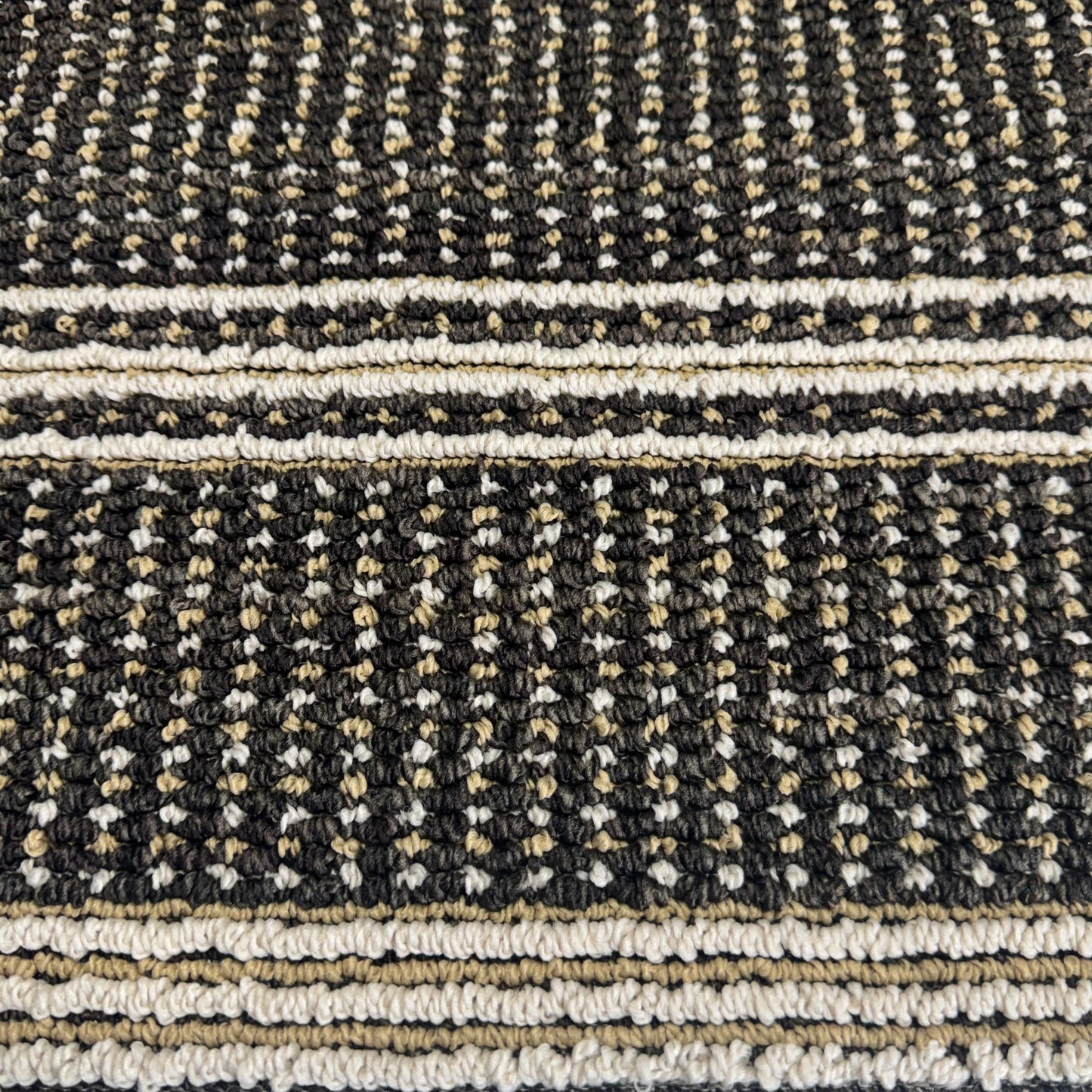 THRESHOLD Threshold Target Area Rug Mat-Jasper Black/Charcoal Sz 24" x 36"