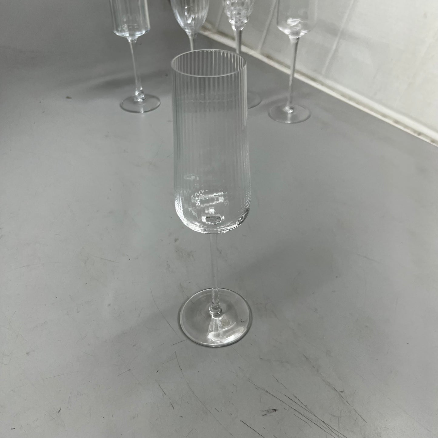 ZA@ PAYWUT Assorted Cutlery, Wine Glasses, and Commercial Dishwasher Rack