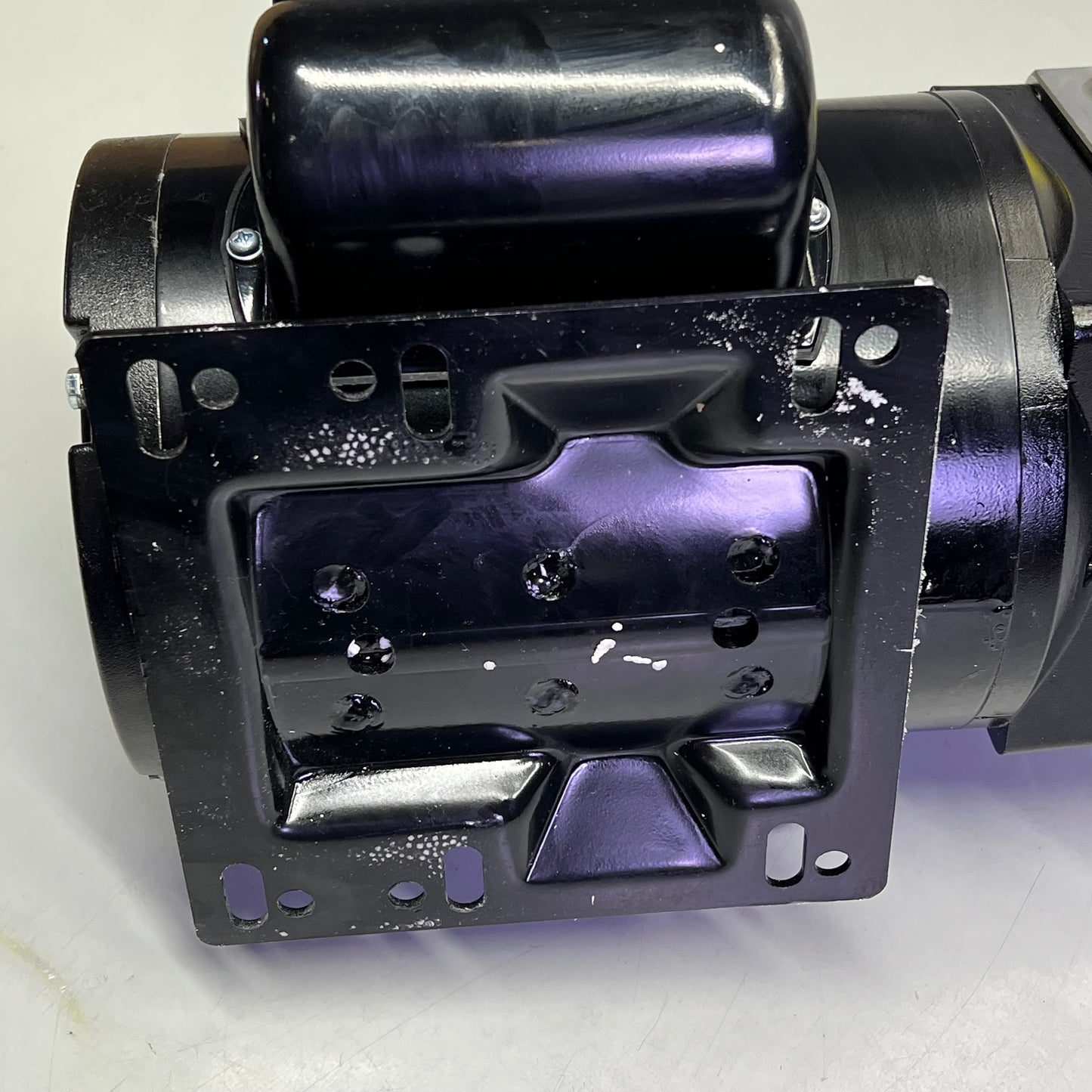 VIBO Hydraulic Power Unit 3360rpm 11 Liter Tank 200 V 60 Hz Black VAPU-220V-11L