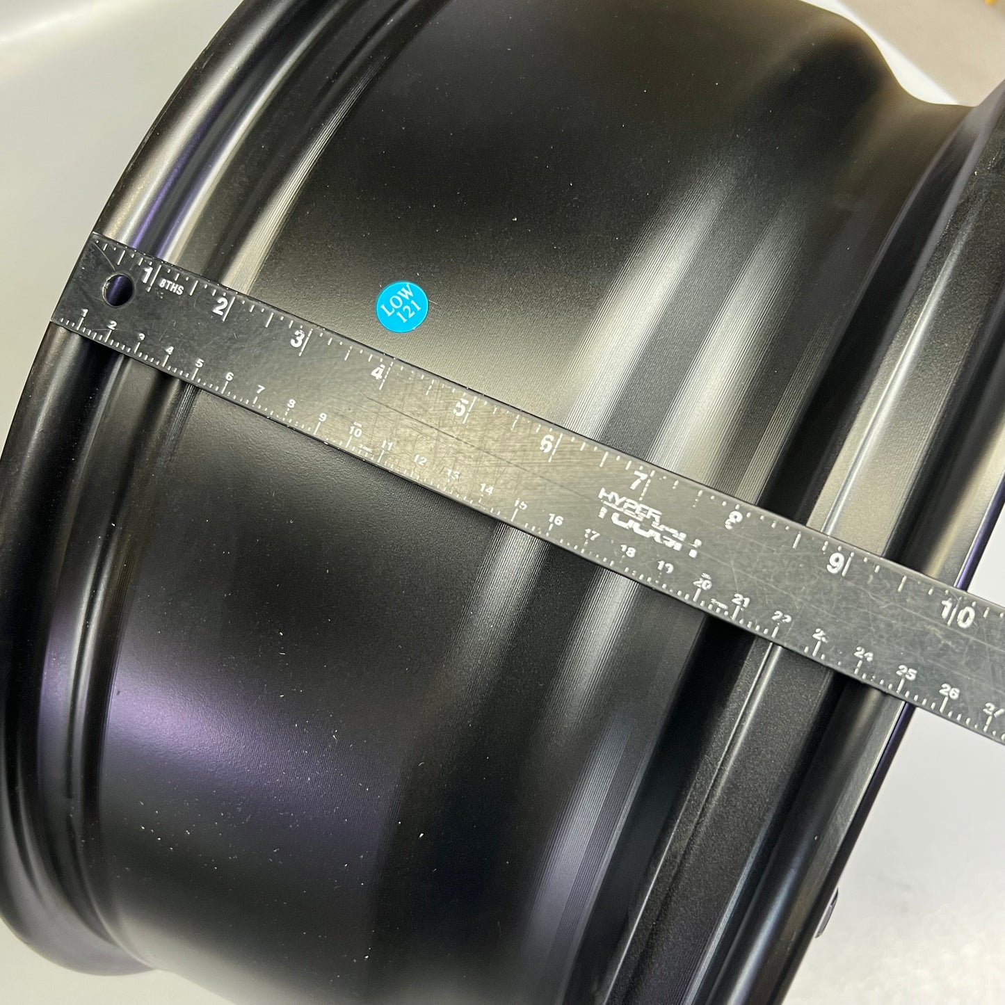 ARENA WHEEL Battle Wheel 20" x 9", Stud Circle: 6 x 139.7 Smoke Bronze Center Satin Black Lip A109