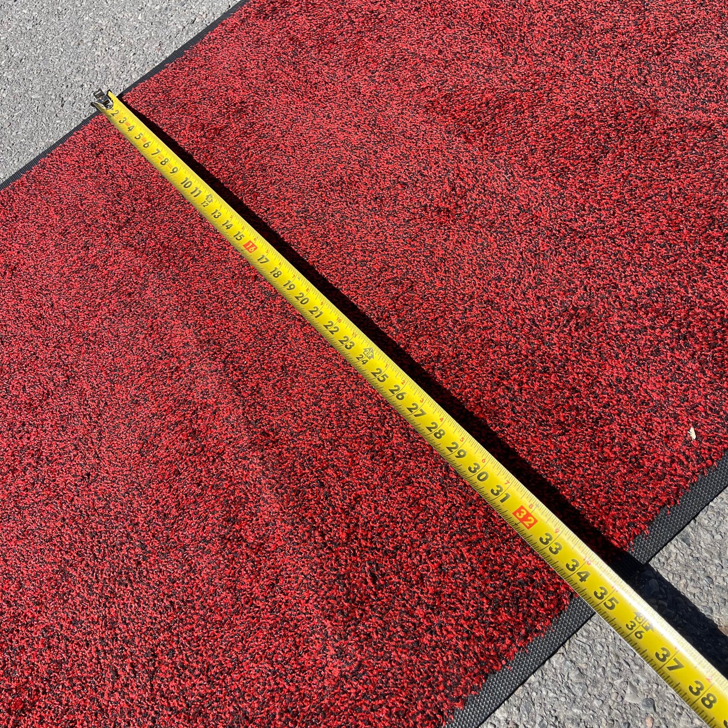 Z@ CLASSIC SOLUTIONS Floor Mat 3’x10’  Red Pepper S007027288 (New)