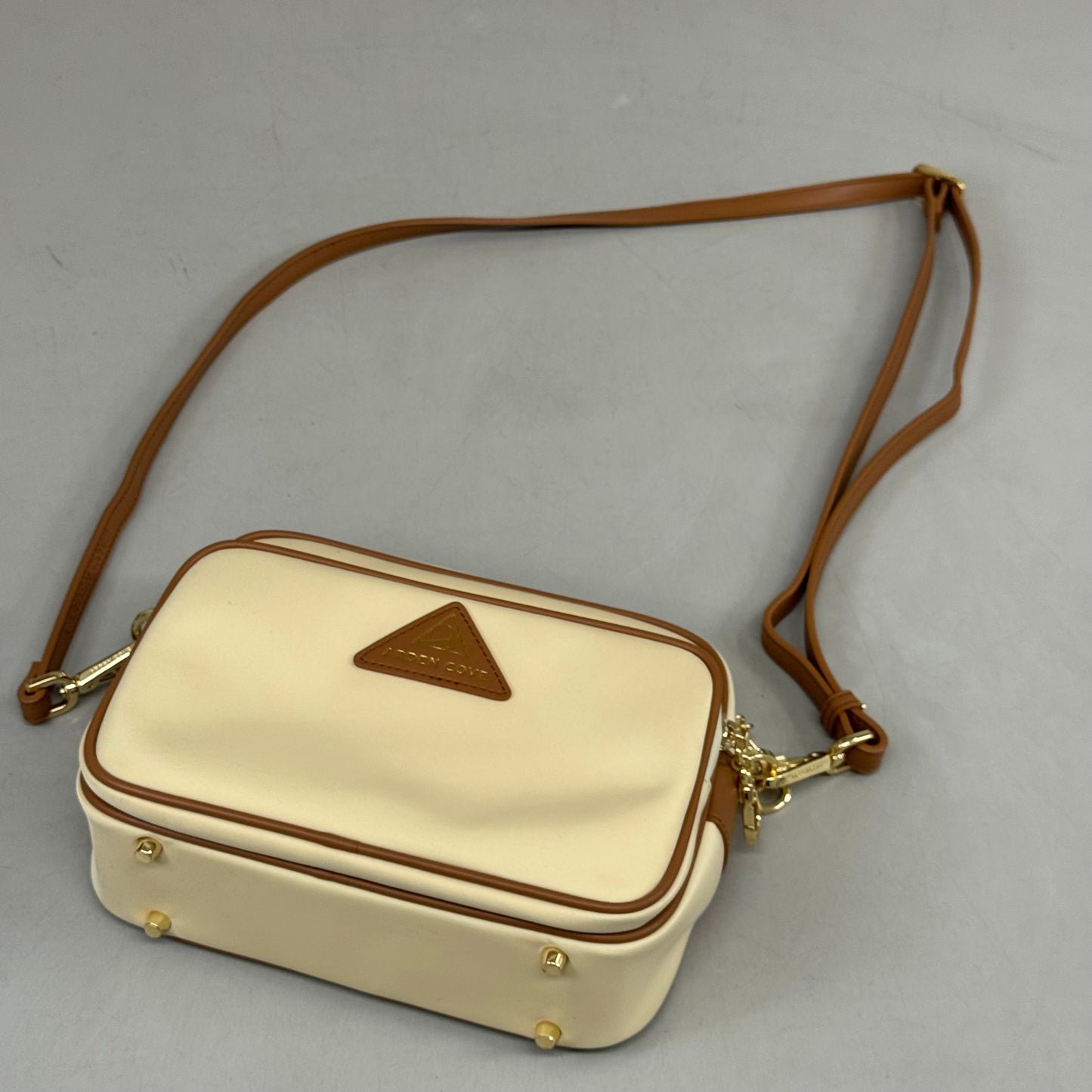 ARDEN COVE Crissy Full Crossbody Nylon Anti-theft Bag W/ Locking Straps Cream (New Without Tags)