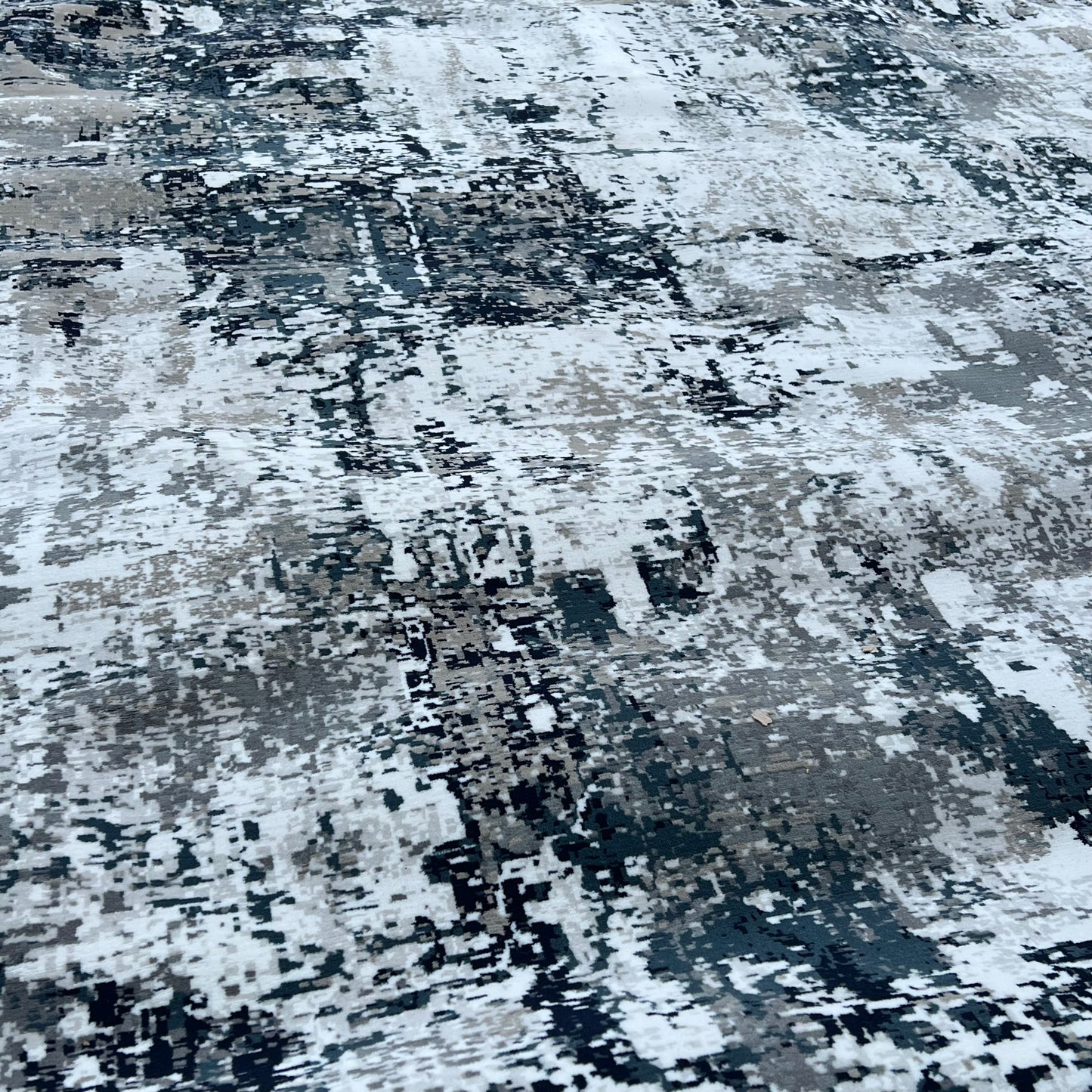 ZA@ THOMASVILLE Large Low Pile Area Rug See Images for Size Blue/White/Black