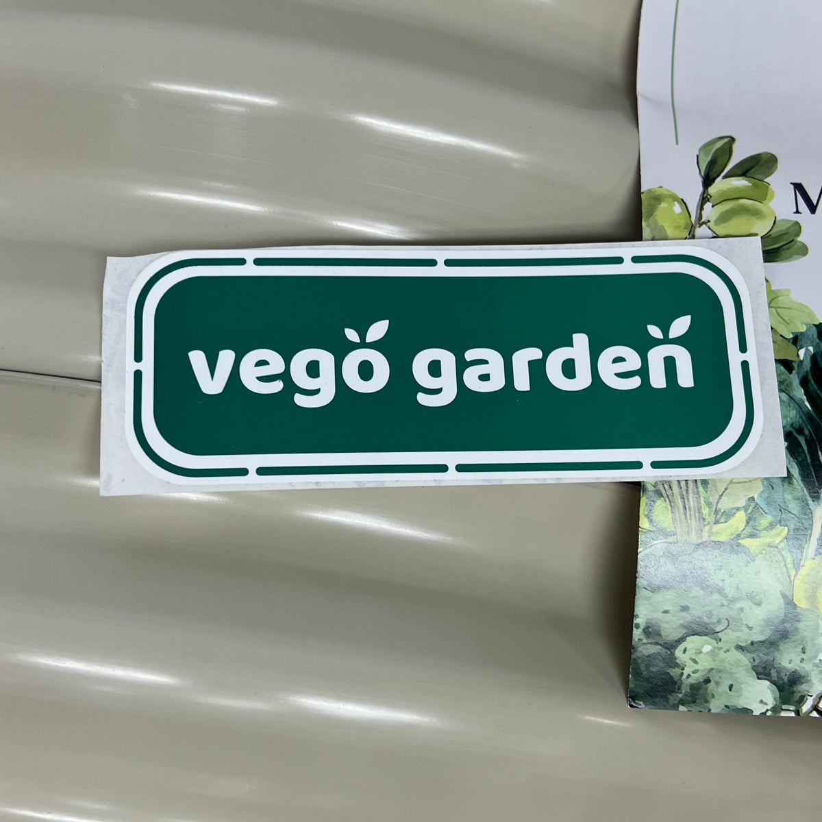 VEGO GARDEN Large Modular Metal Raised Garden Bed Kit 17" Pearl White VB9N117W