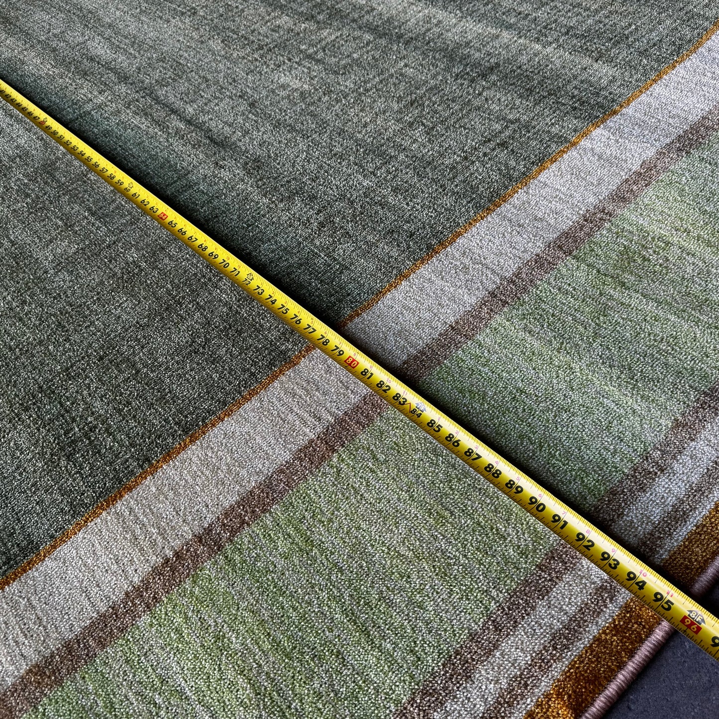 KAPLAN Sense Of Place Lowland Stripe 12'L x 8'W Oval Green 301627