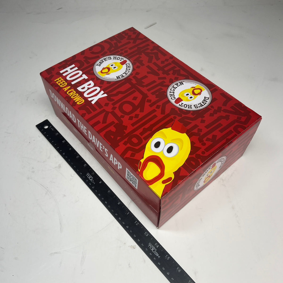ZA@ DAVES HOT CHICKEN  (50 PACK) Catering Boxes  13.5"x9"x5" Red/Yellow (A-Is)