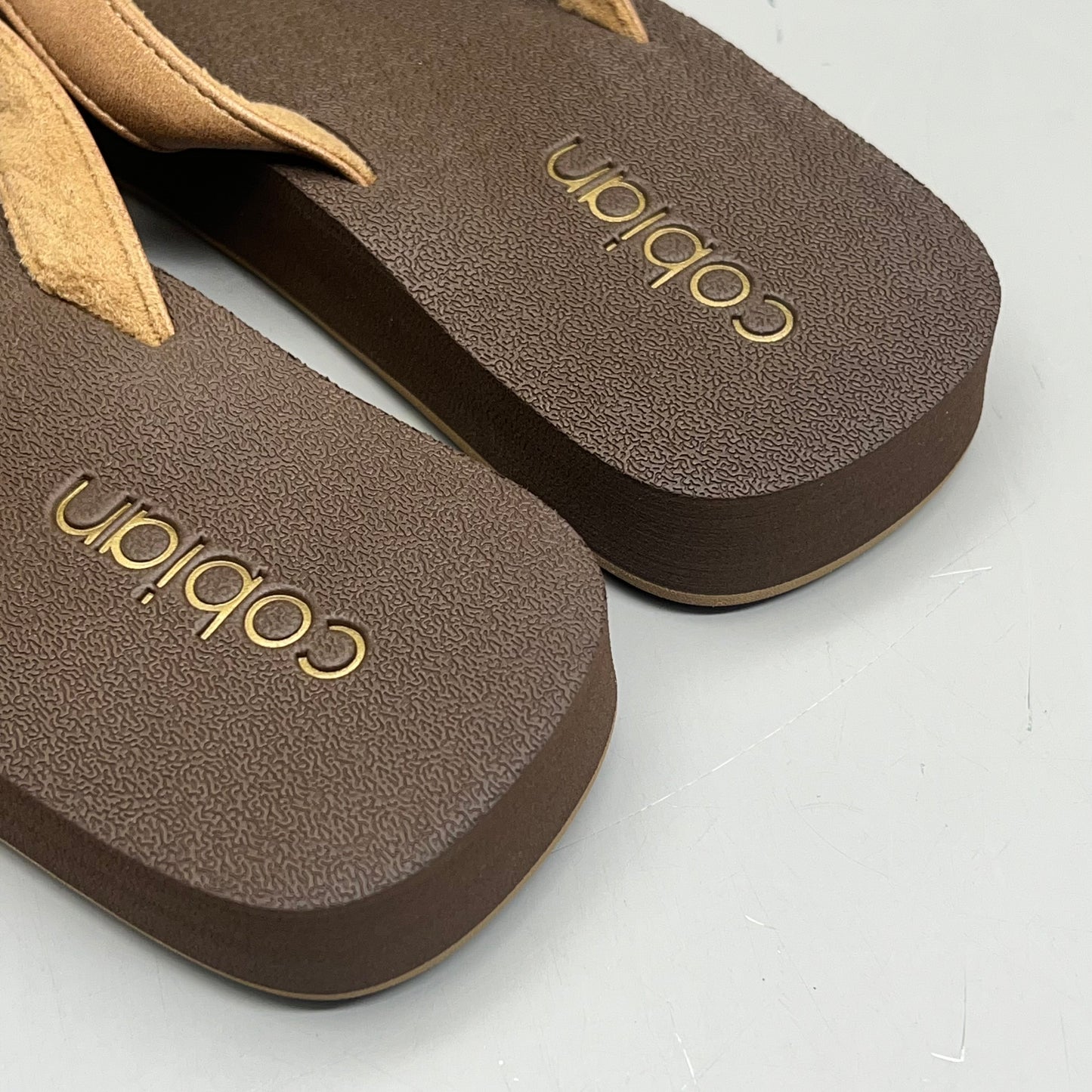 COBIAN Skinny Bounce Comfortable Synthetic Strap Women's Sz 6 Tan SKI25-230-06