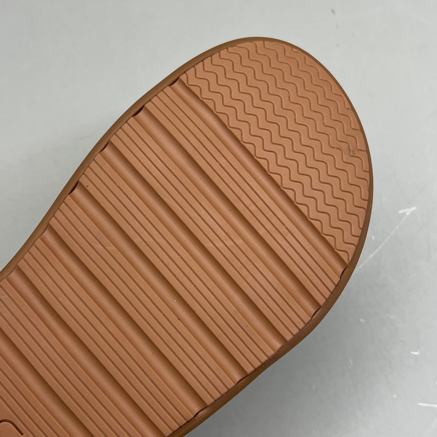 COBIAN Amalfi Synthetic Leather W/ Microfiber Lining Sandals Women's Sz 9, 39.5 EU Cream AMA25-110-9