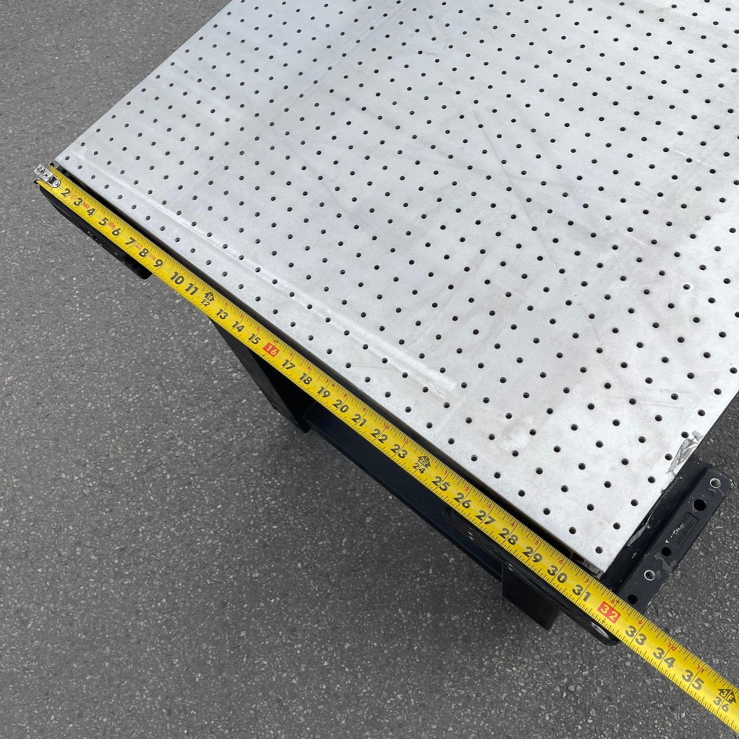 NEWPORT Vision IsoStation Optical Workstation Black 39"x34"x33" (AS-IS)