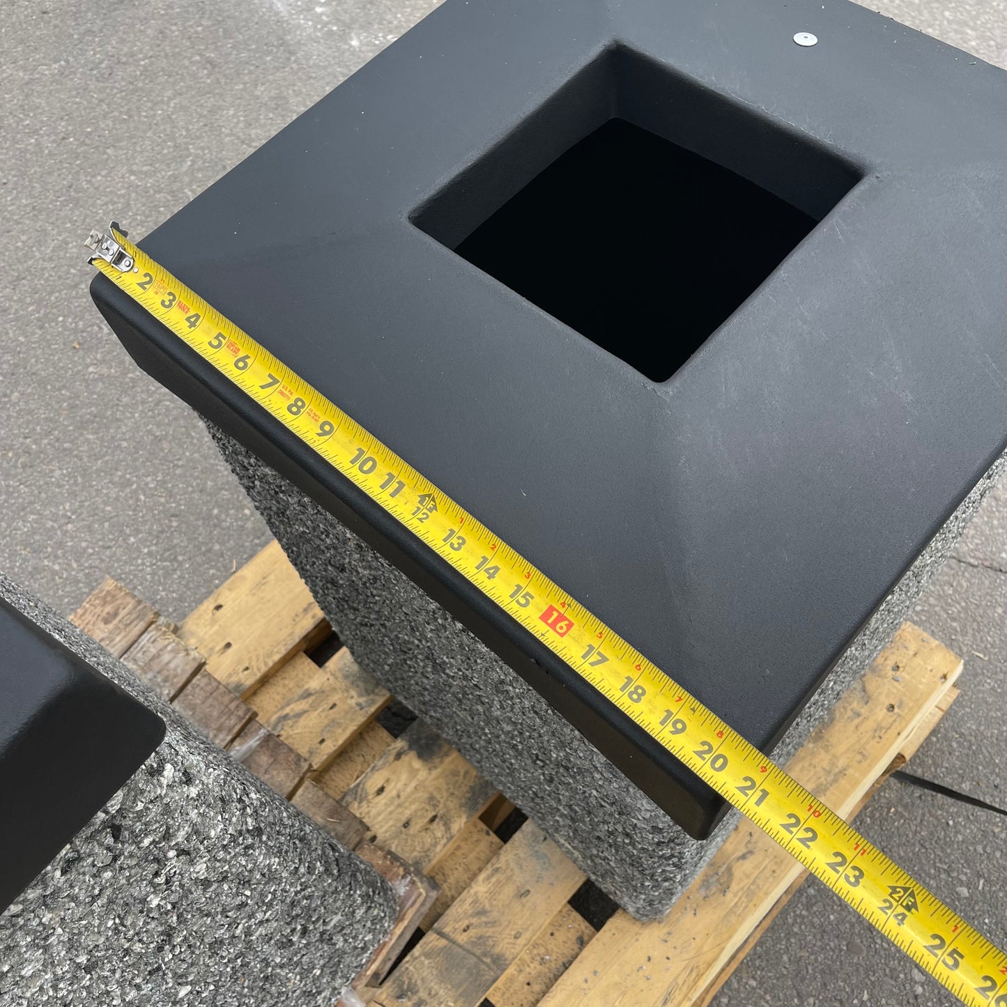 Z@ TRASHCANS UNLIMITED Open Top Outdoor Concrete Garbage Can 40 gal (AS-IS)