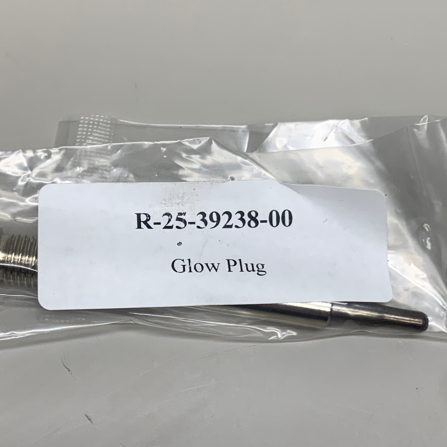 GLOW PLUG CT 4.134DI Carrier Vector 1850 / 1950 R-25-39238-00 REEFER COMPRESSOR and PARTS