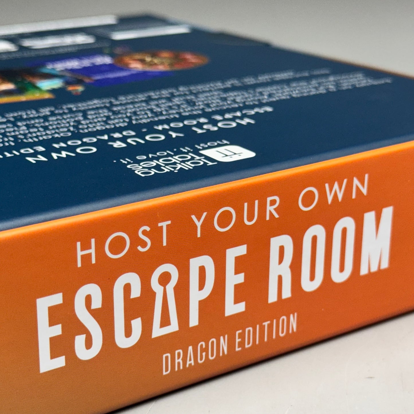 TALKING TABLES Host Your Own Escape Room Dragon Edition Board Game HOSTFAM-ESCAPE-DRGN