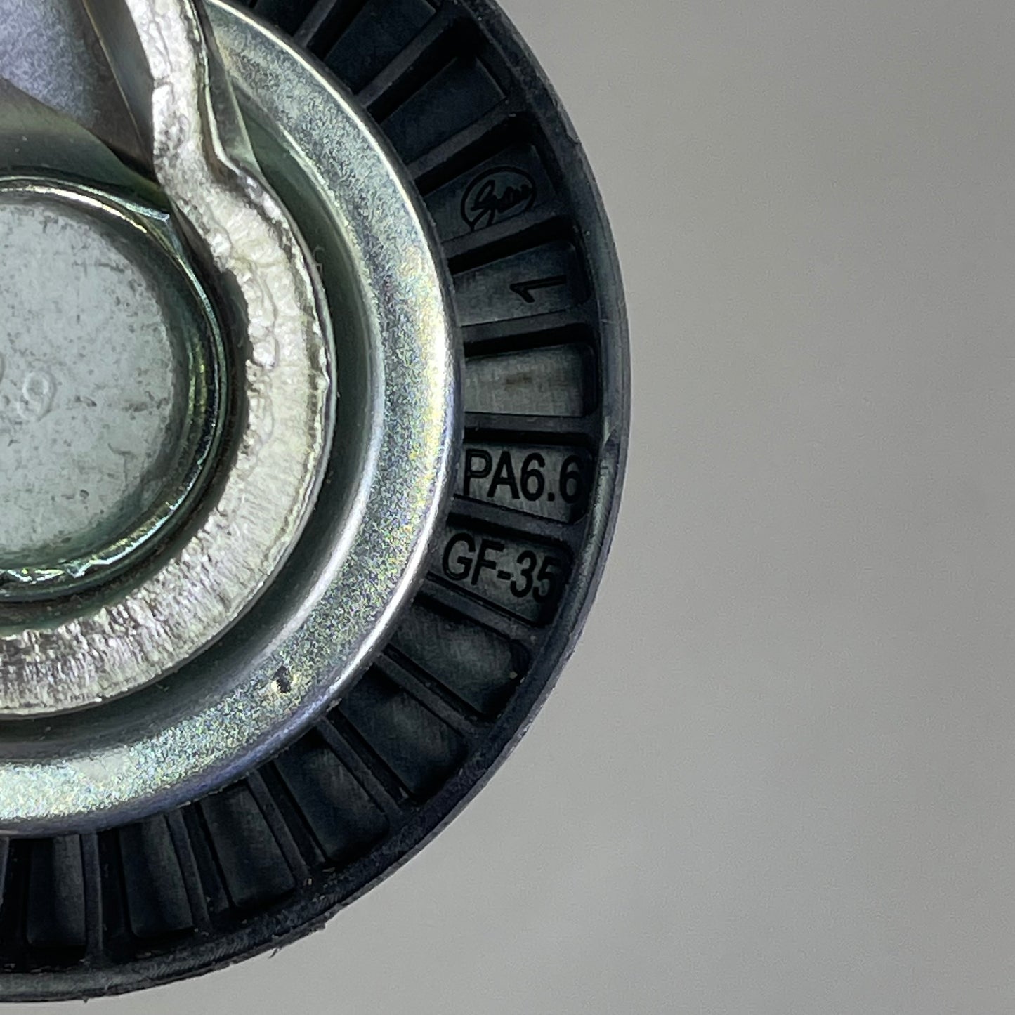 MURRAY Idler Tensioner Pulley Heavy-Duty Thermoplastic for Audi Volkswagen 2330143