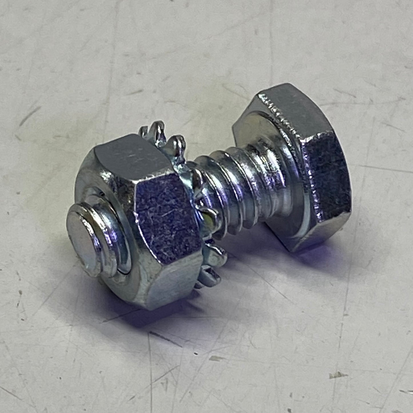 HARDWARE (200 Pcs Aprox) Screws 0.8"L Grey