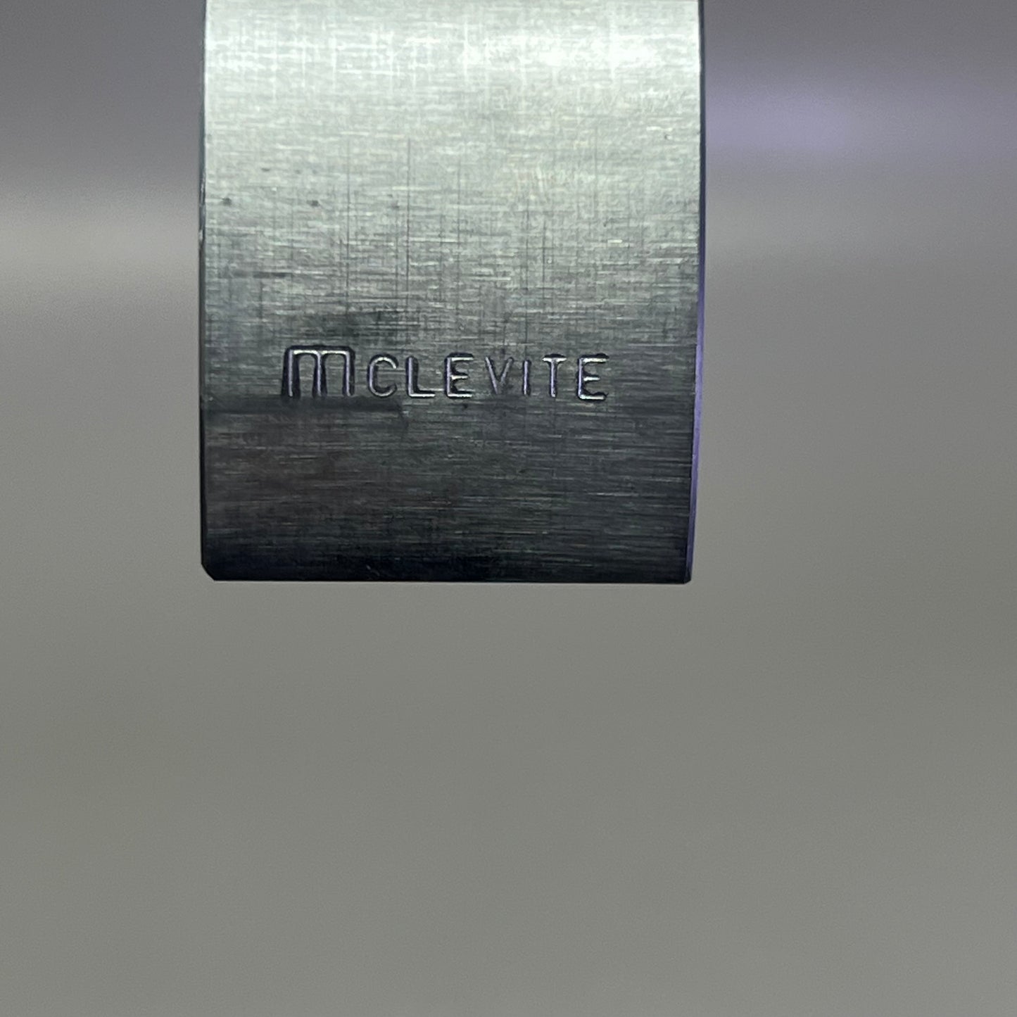 MAHLE Clevite AL-Series Crankshaft Main Bearings Set Made In USA MS-1983A-10