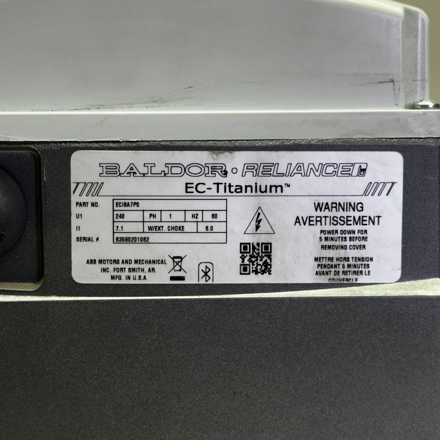 BALDOR RELIANCE Motor 230V/1HP 12"L x 6"W x 11"H Grey EC8100T8H1DF4