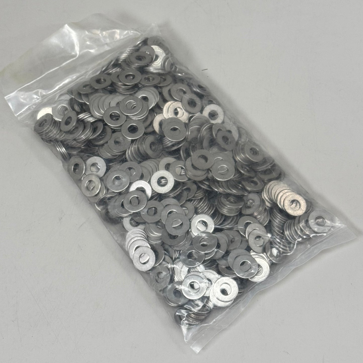 BRIIKKSEN (2000 PACK) 304 Stainless #10 SAE Flat Washer 1/2 OD .050 Thick 18-8SS