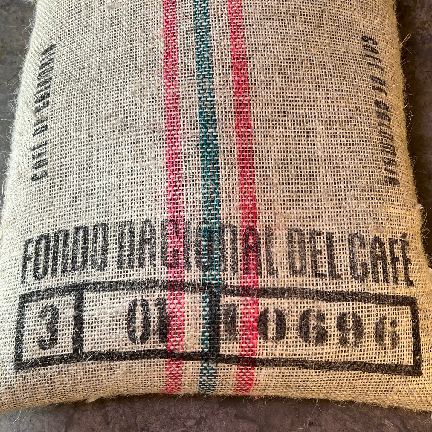 FEDERACION NACIONAL DEL CAFE Green Coffee Beans From Colombia 154 lb Bag
