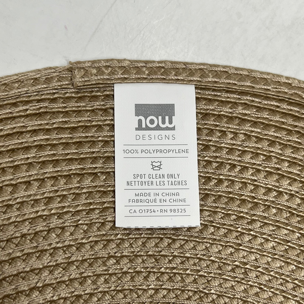 NOW DESIGNS (4 PACK) Disko Placemat 100% Woven Polypropylene 15" Dia Taupe