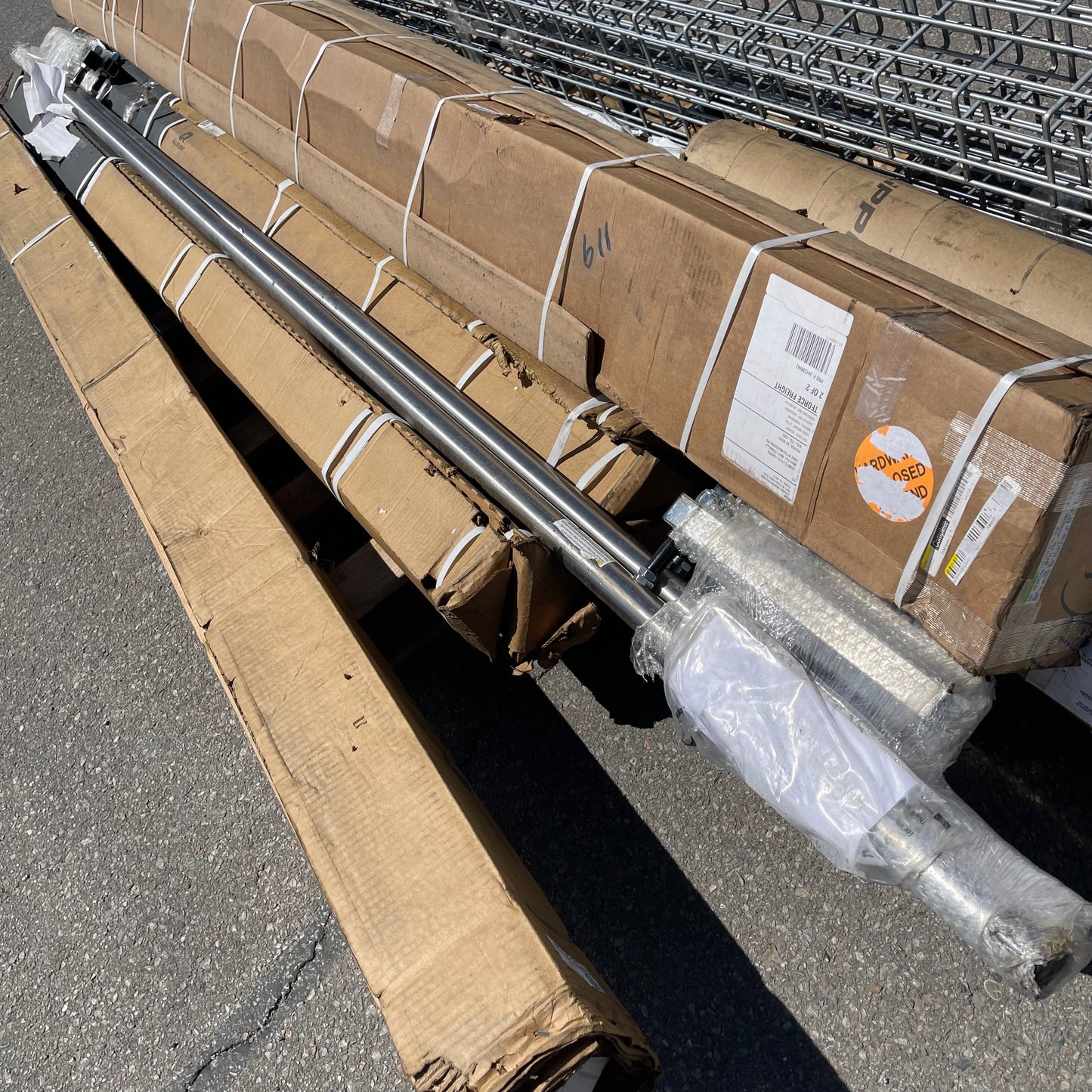 ZA@ Pallet of MIXED Steel Channels, Blinds, Canvas Roll Awning, & More (AS-IS)