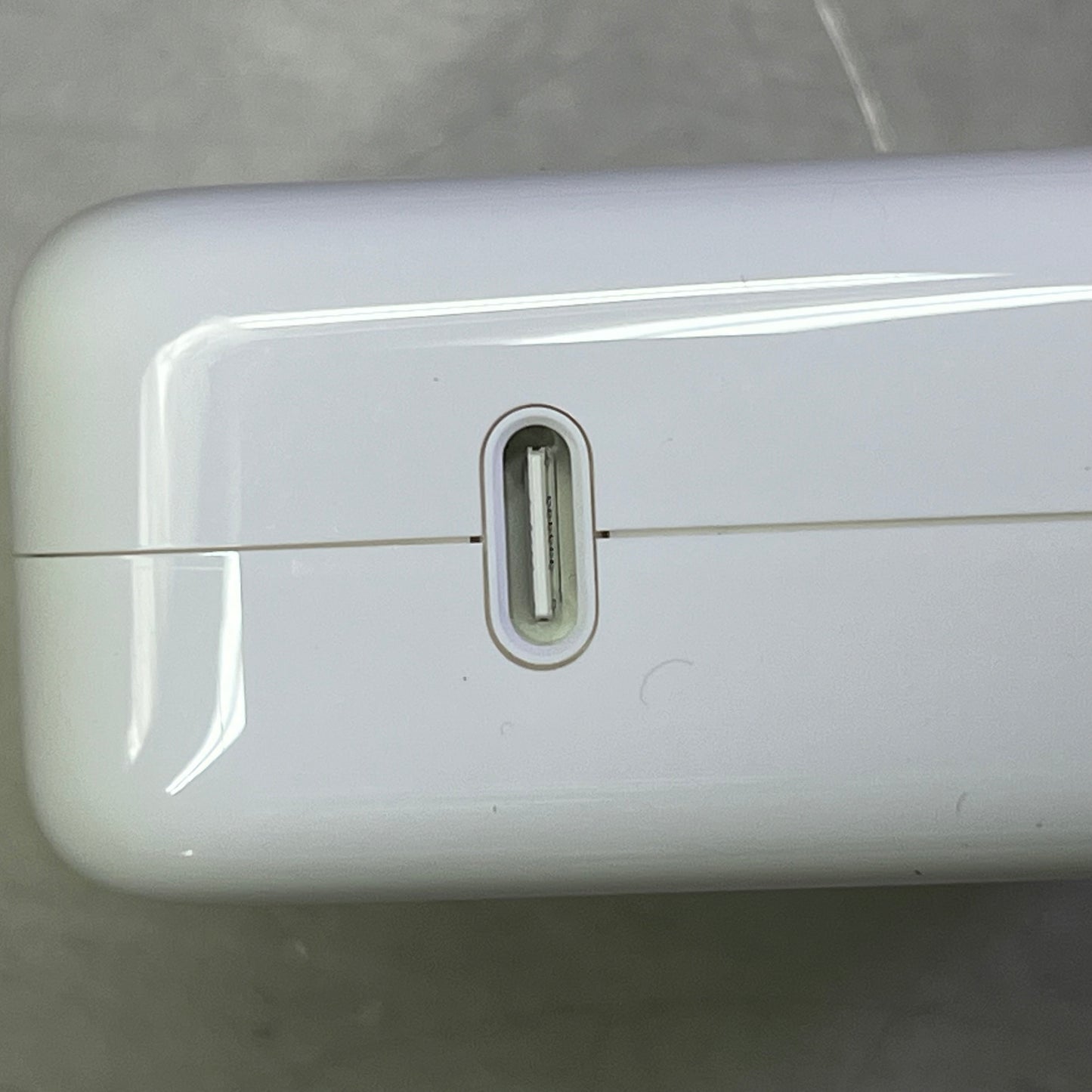 APPLE USB-C Power Adapter Fast Charge 30 Watts White MY1W2AM/A (Returns)