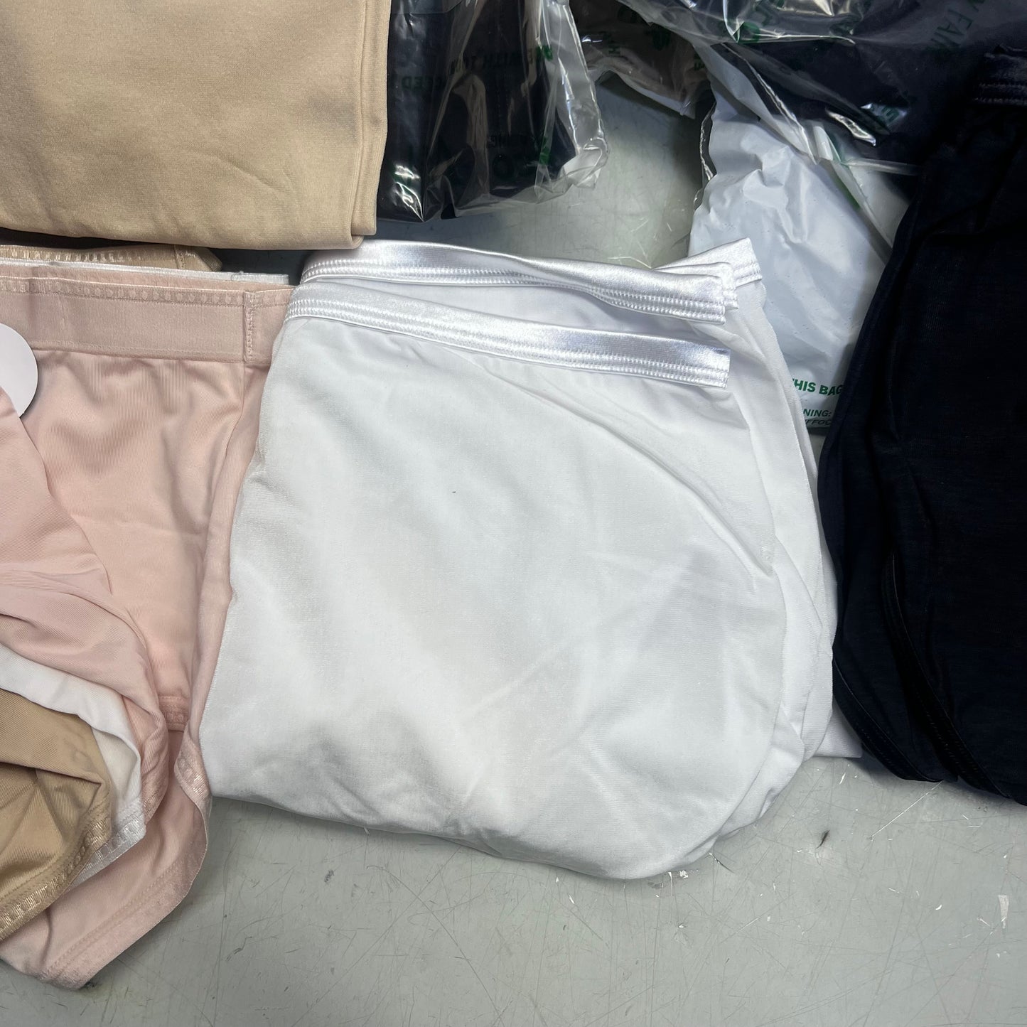 ZA@ VANITY FAIR Lot Of Assorted Soft Brief Women's Variety of Sz Multicolor