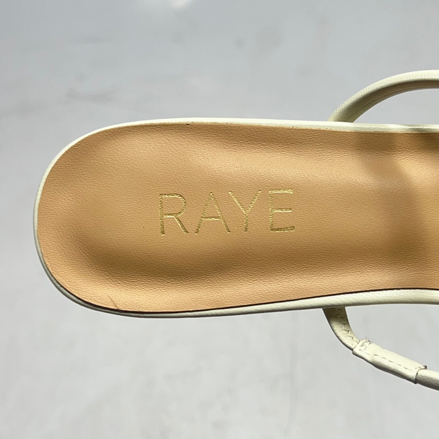 RAYE Rene Sandal Leather Slip-on Kitten Heel Women's Sz 9 Crème (As-Is)