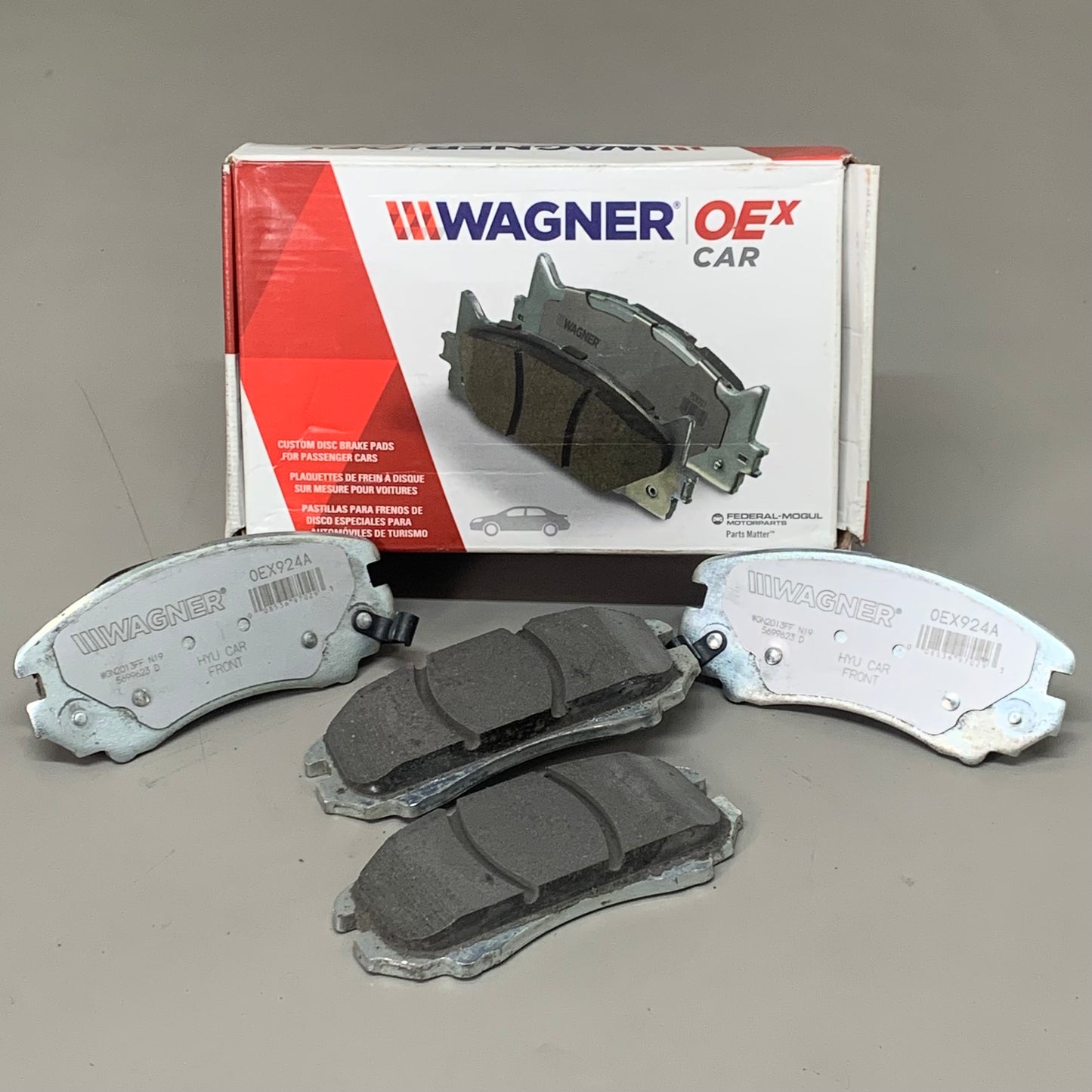 WAGNER OEx Ceramic Disc Brake Pad Set 5 1/4" x 2 1/2" Grey OEX924A